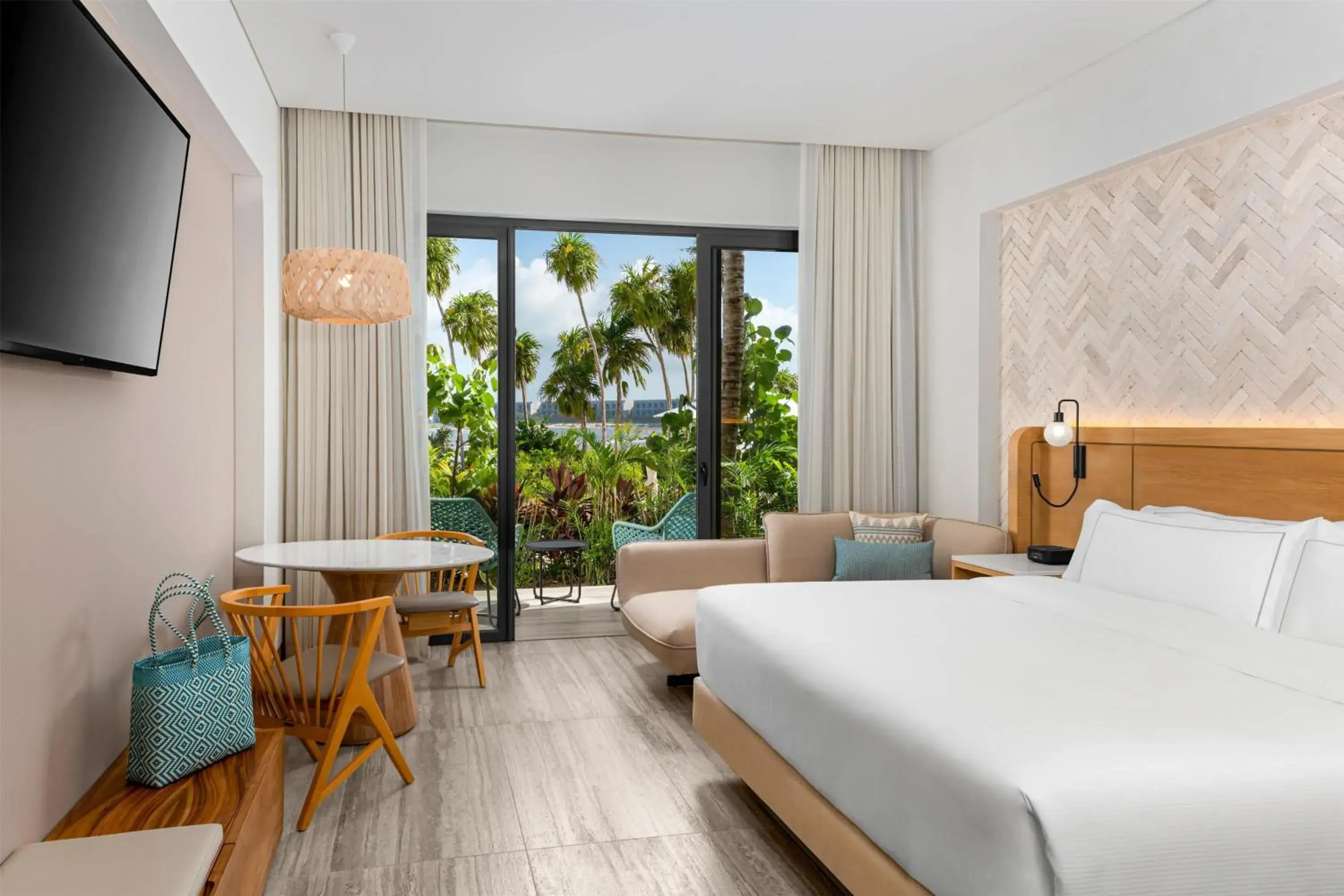 Bed in Hilton Tulum Riviera Maya All-Inclusive Resort Bed in Hilton Tulum Riviera Maya All-Inclusive Resort