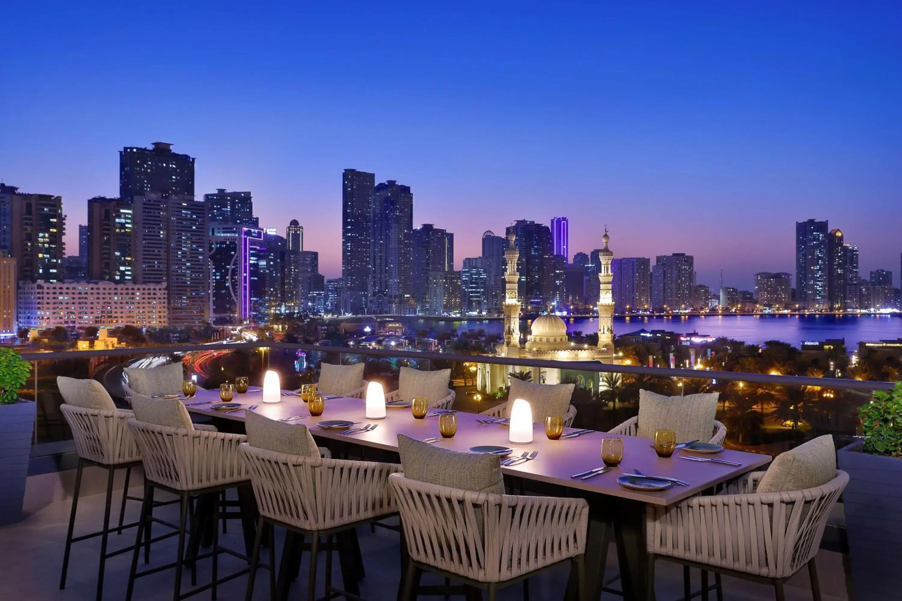 Restaurant/places to eat in DoubleTree by Hilton Sharjah Waterfront Hotel And Residences Restaurant/places to eat in DoubleTree by Hilton Sharjah Waterfront Hotel And Residences