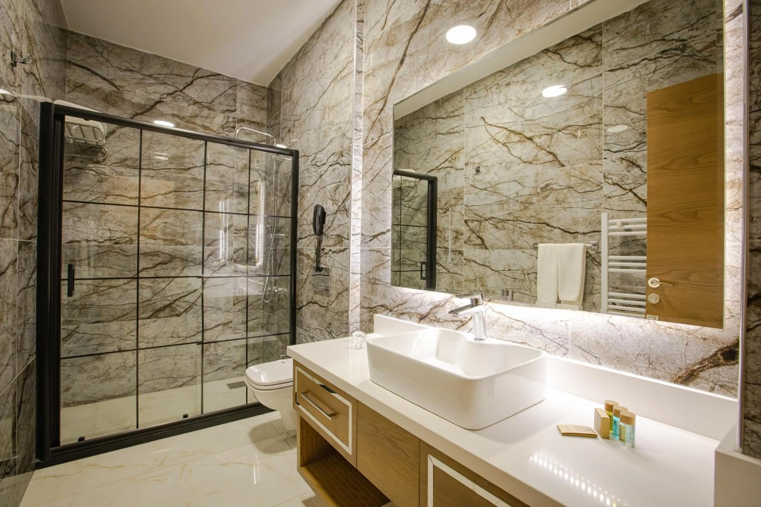 bahçelievler hotels