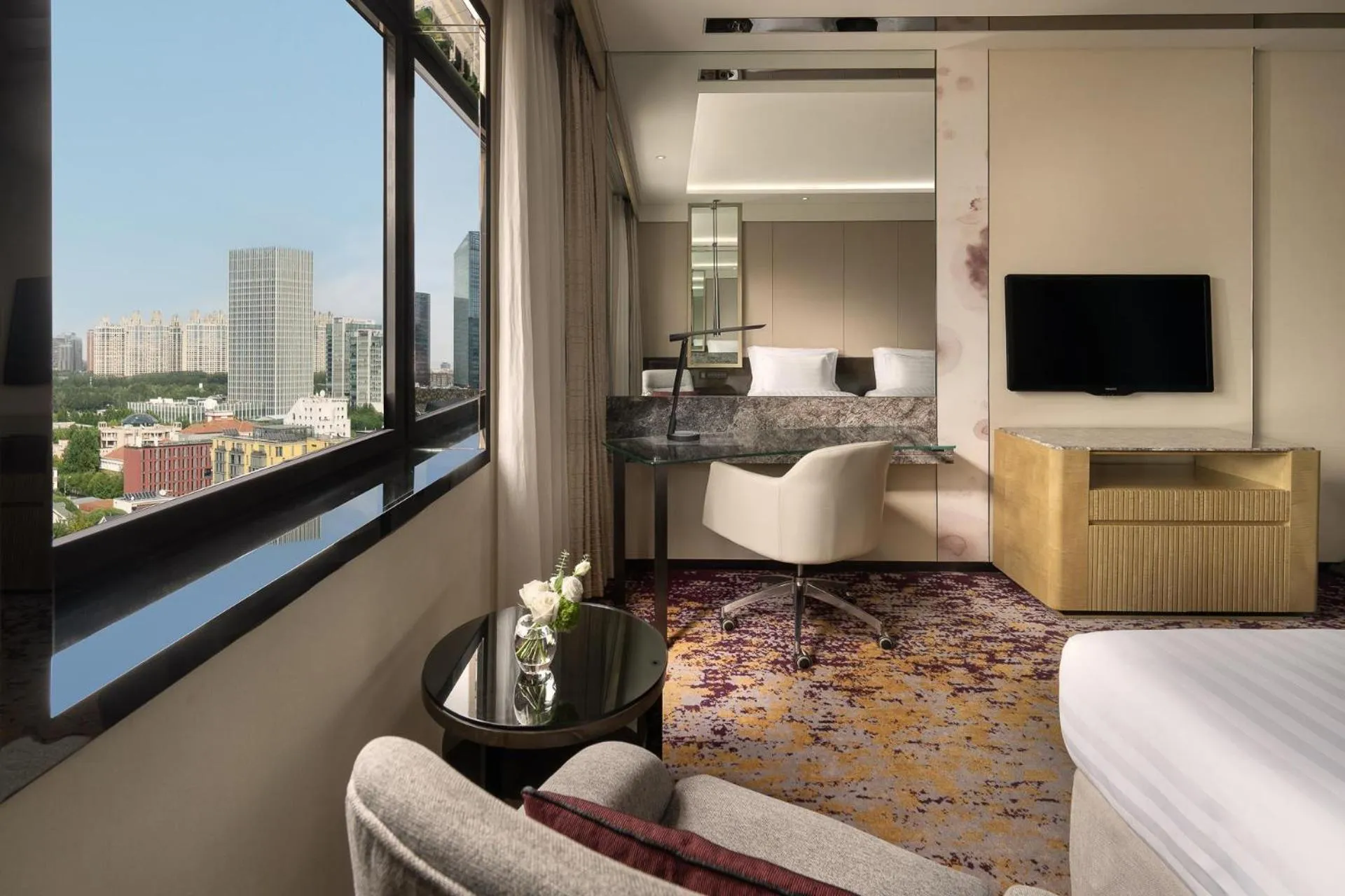 Bedroom, Bed in Kempinski Hotel Beijing Yansha Center