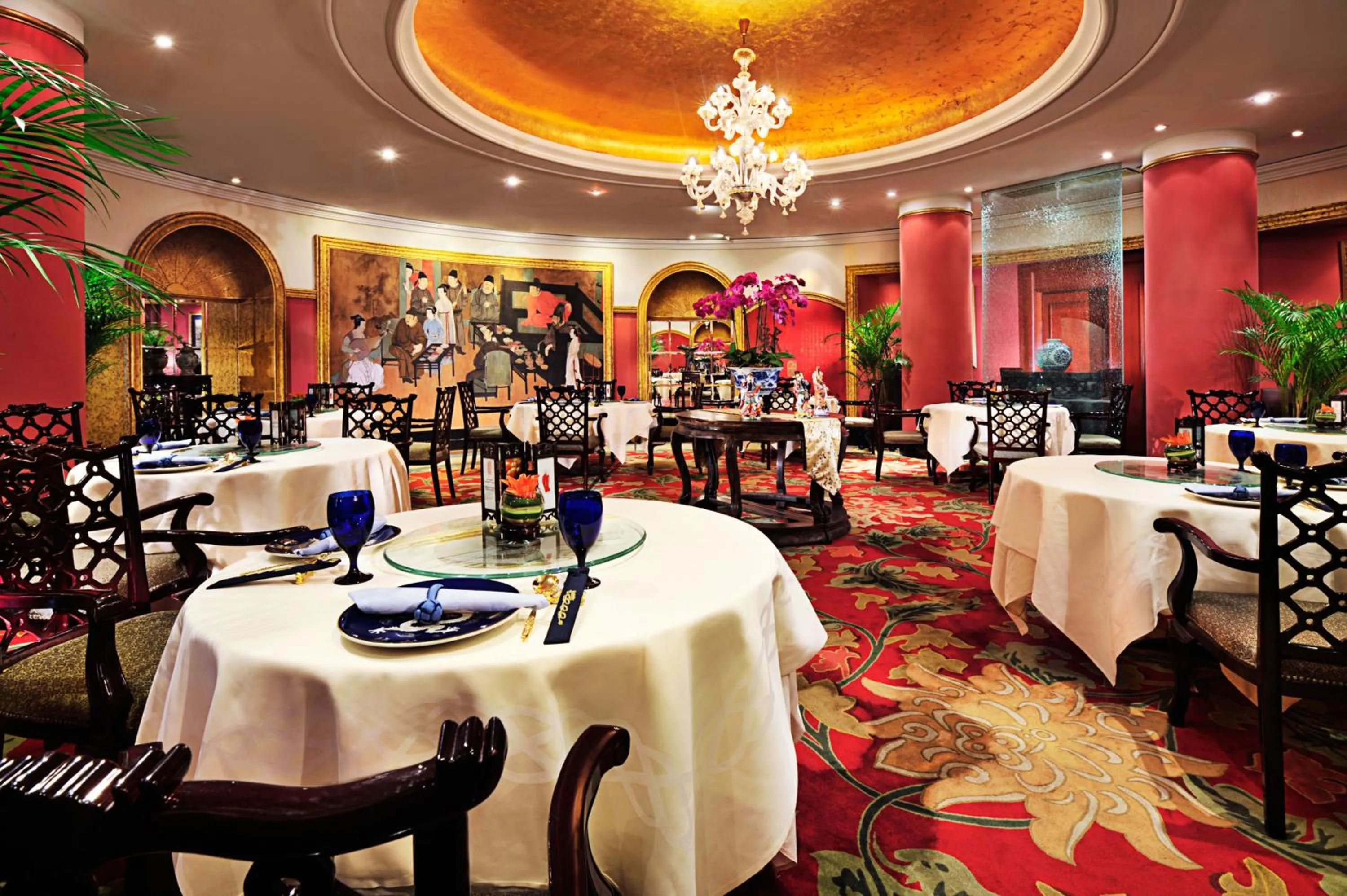 Restaurant/places to eat in Kempinski Hotel Beijing Yansha Center