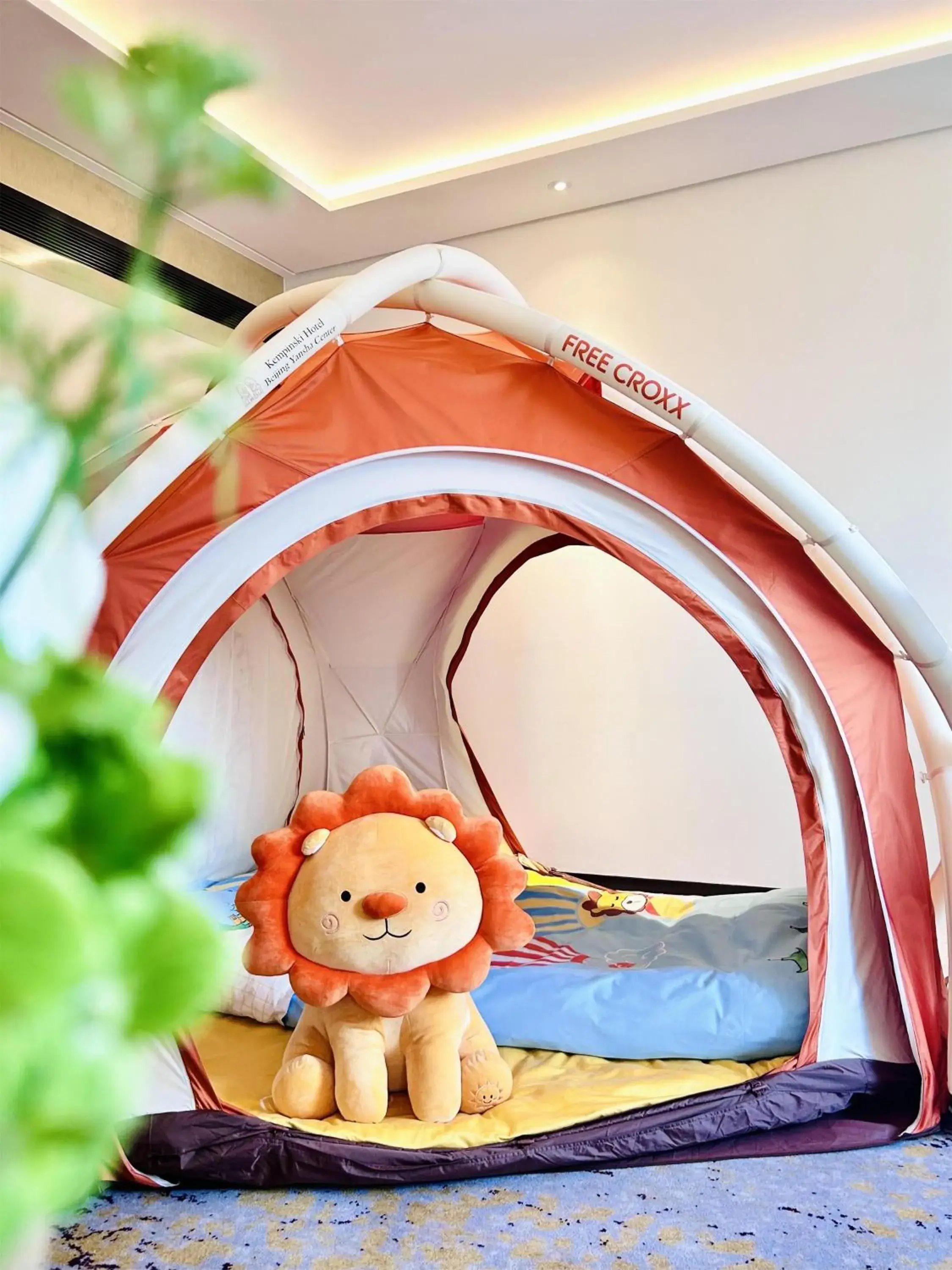 Bedroom, Bed in Kempinski Hotel Beijing Yansha Center Bedroom, Bed in Kempinski Hotel Beijing Yansha Center