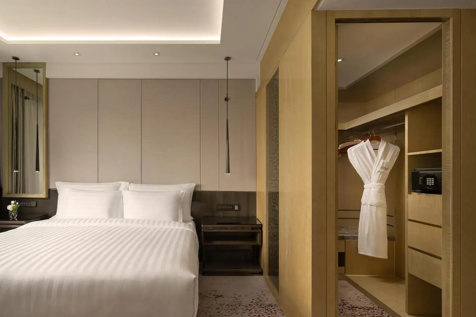 Salon Suite in Kempinski Hotel Beijing Yansha Center Salon Suite in Kempinski Hotel Beijing Yansha Center