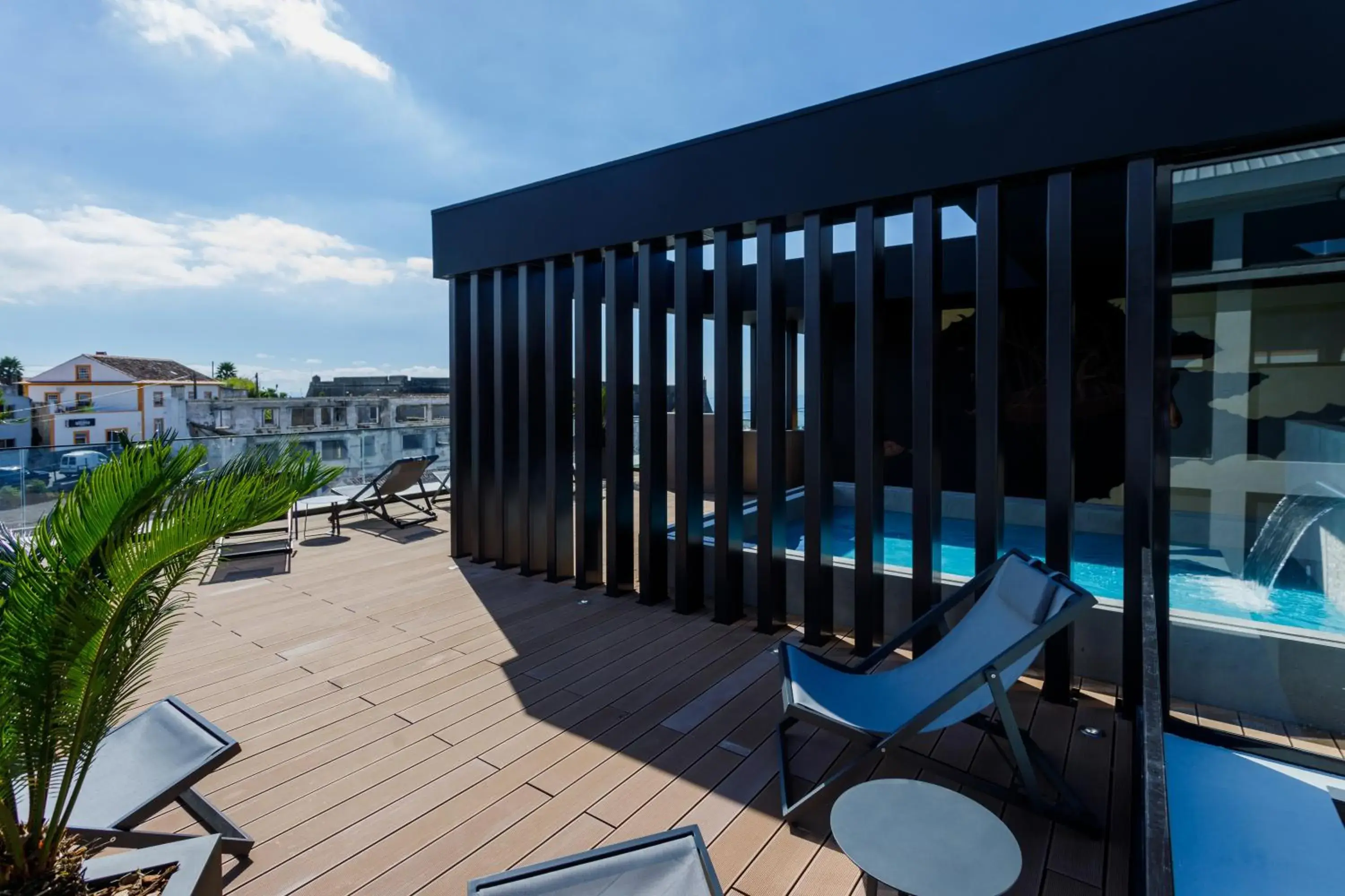 Lounge or bar in The Shipyard - Angra Lounge or bar in The Shipyard - Angra