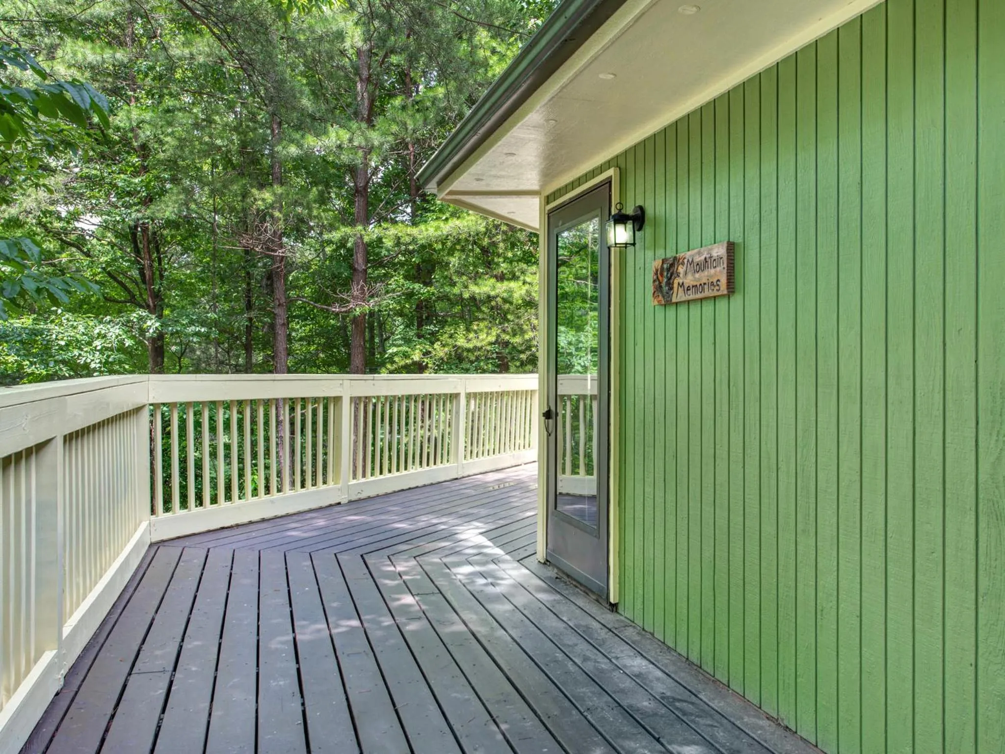 Property building in Mountain Memories