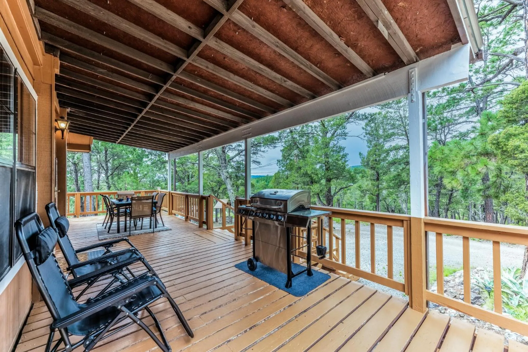 Property building in Four Cubs