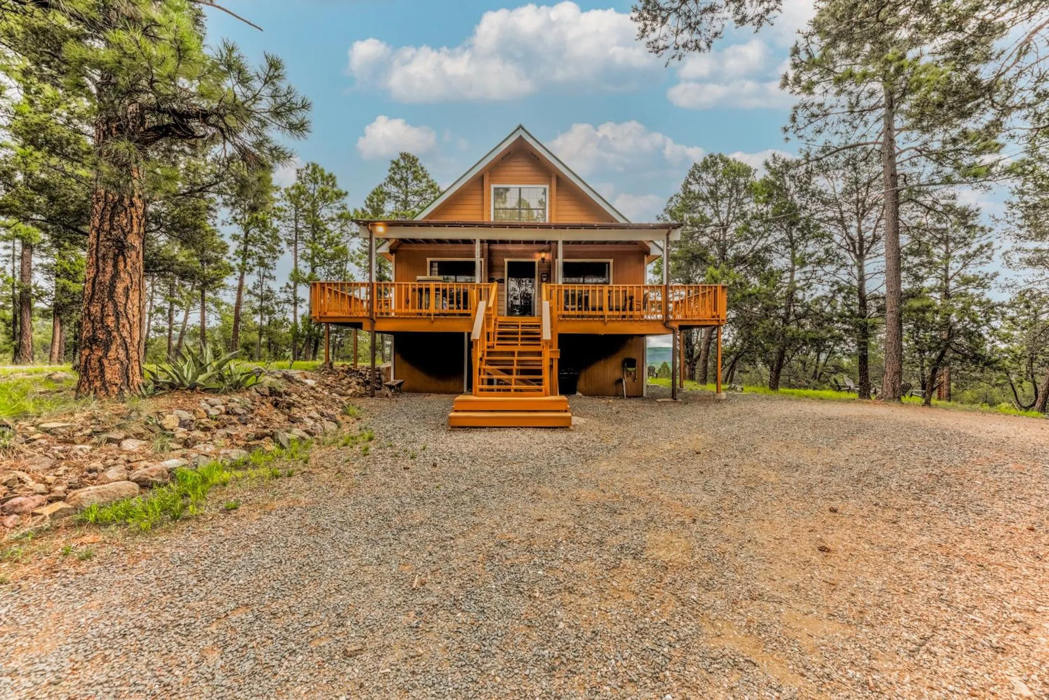 Property building in Four Cubs