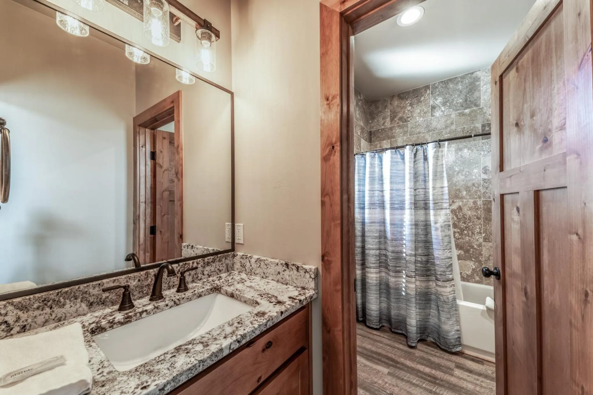 Property building in Wine Top