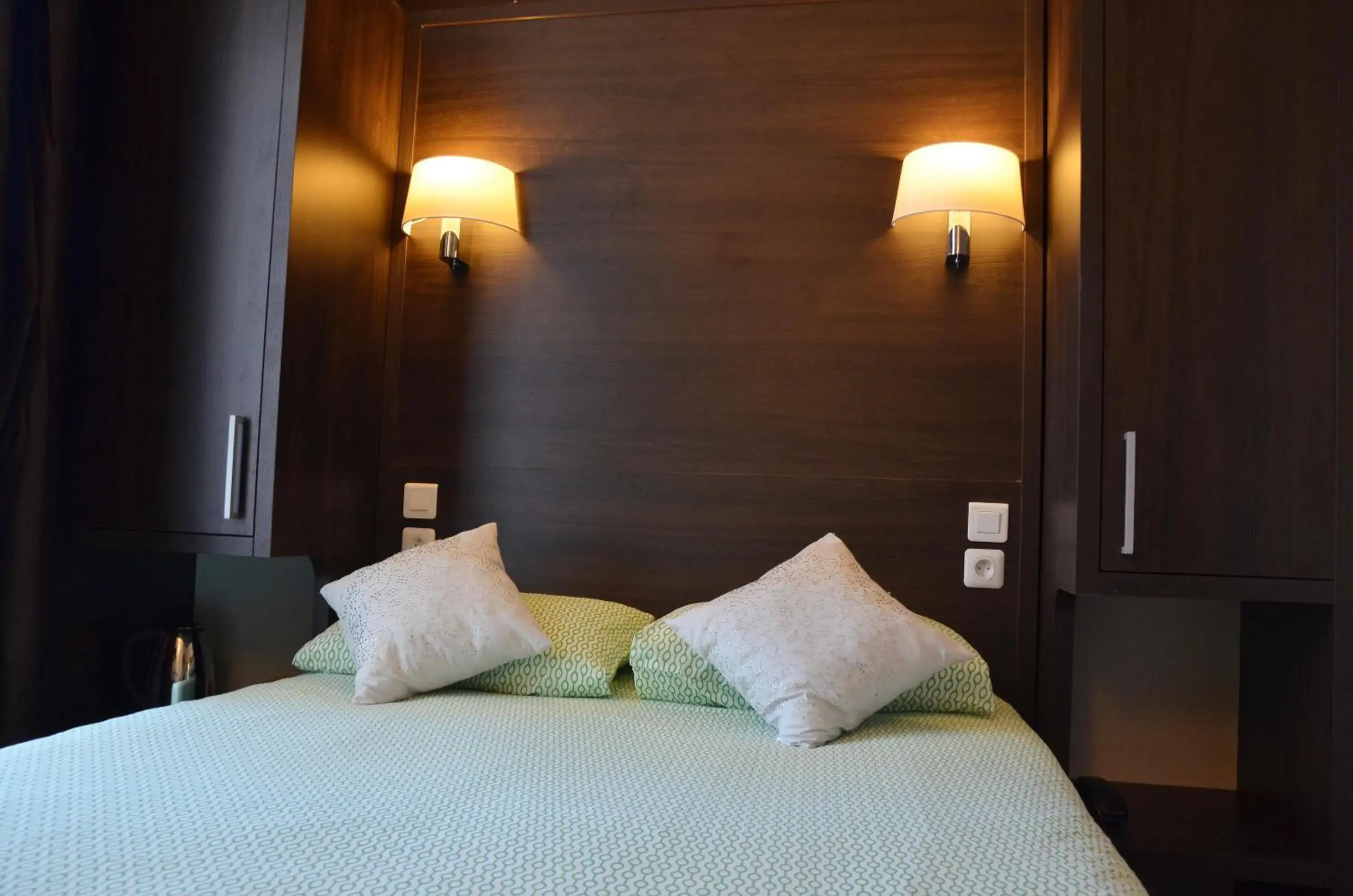 Bed in Hôtel du Parc Bed in Hôtel du Parc