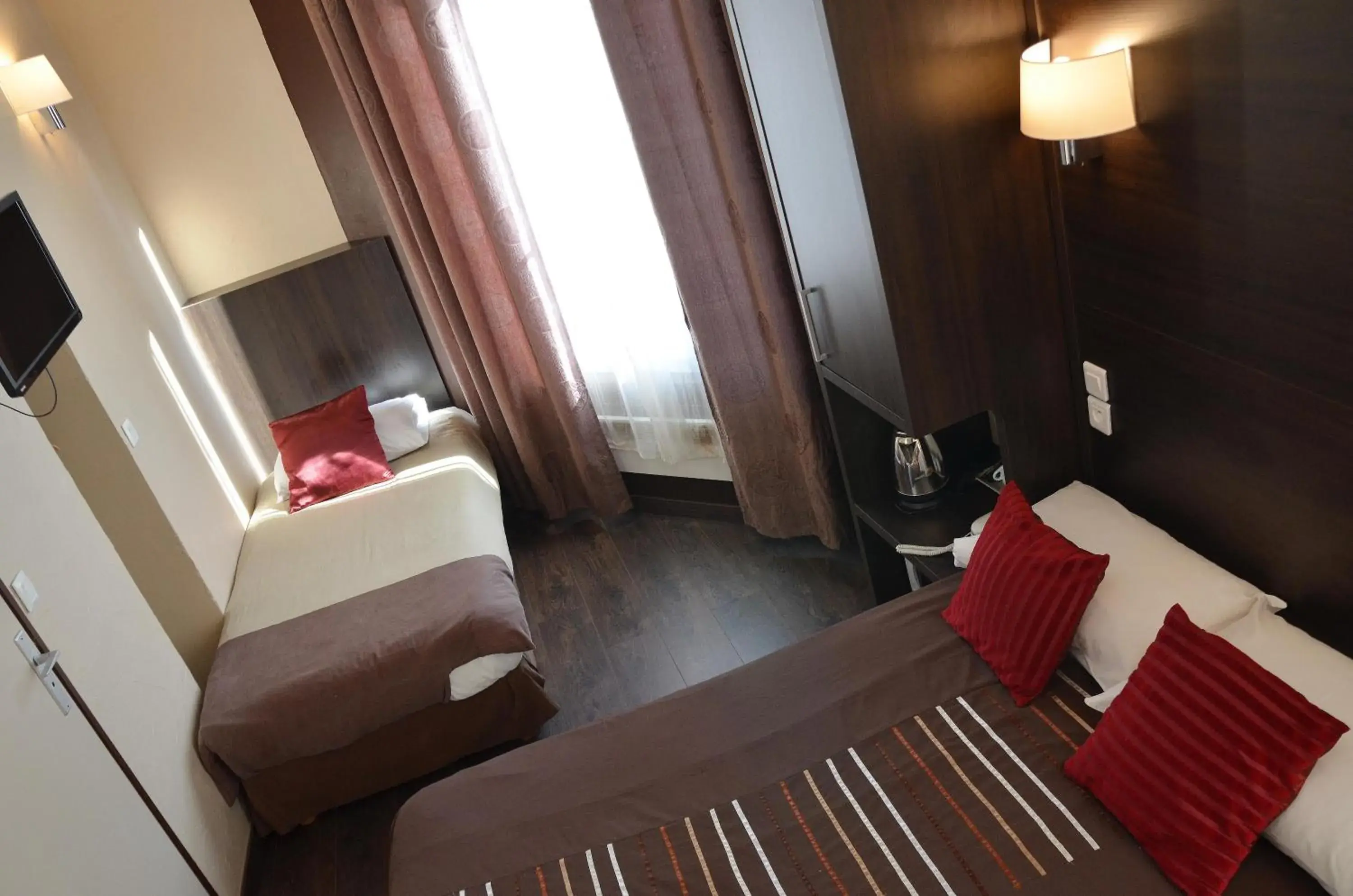 Bed in Hôtel du Parc Bed in Hôtel du Parc