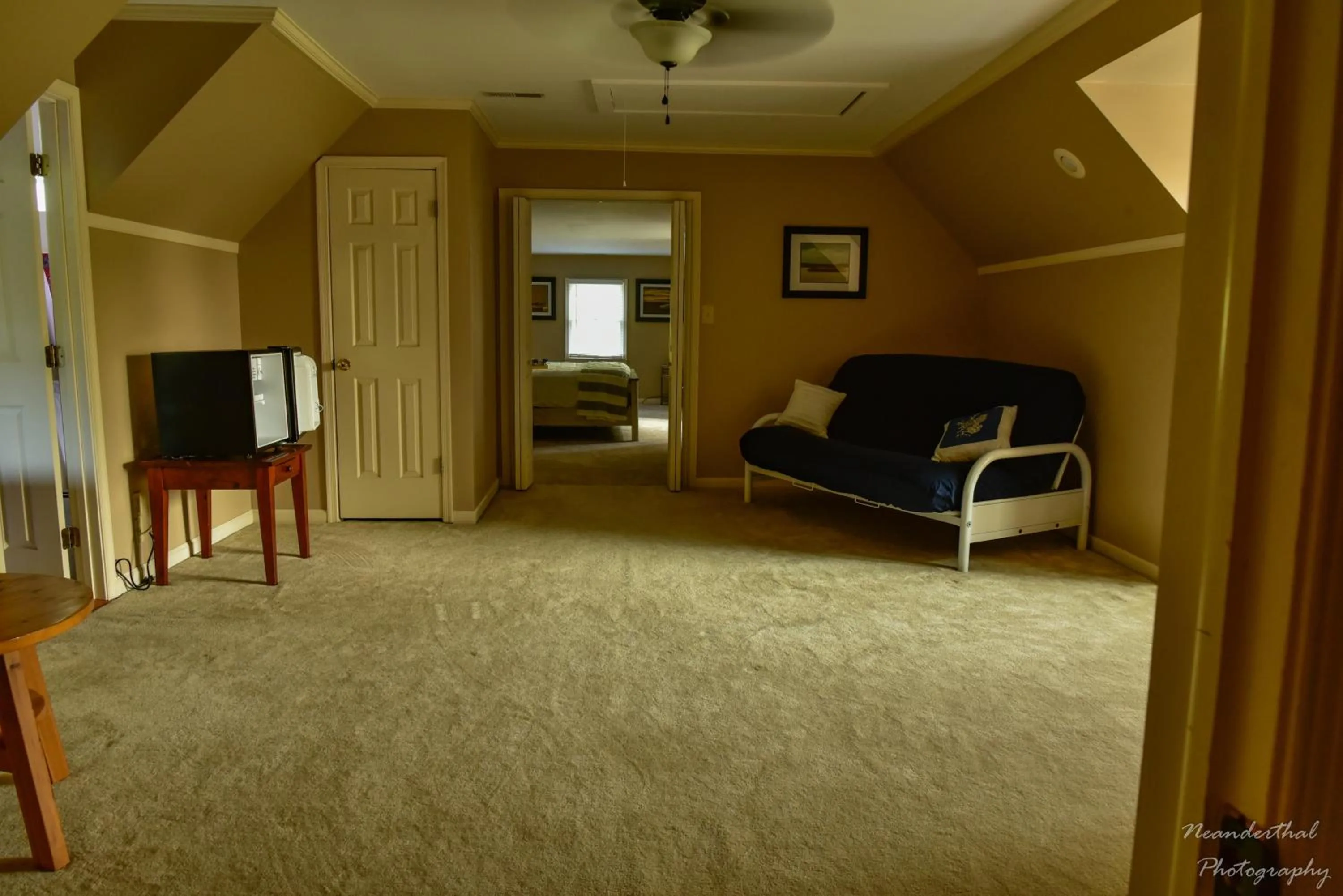 Seating area in The Yellow Rose of Talbot Bed and Breakfast
