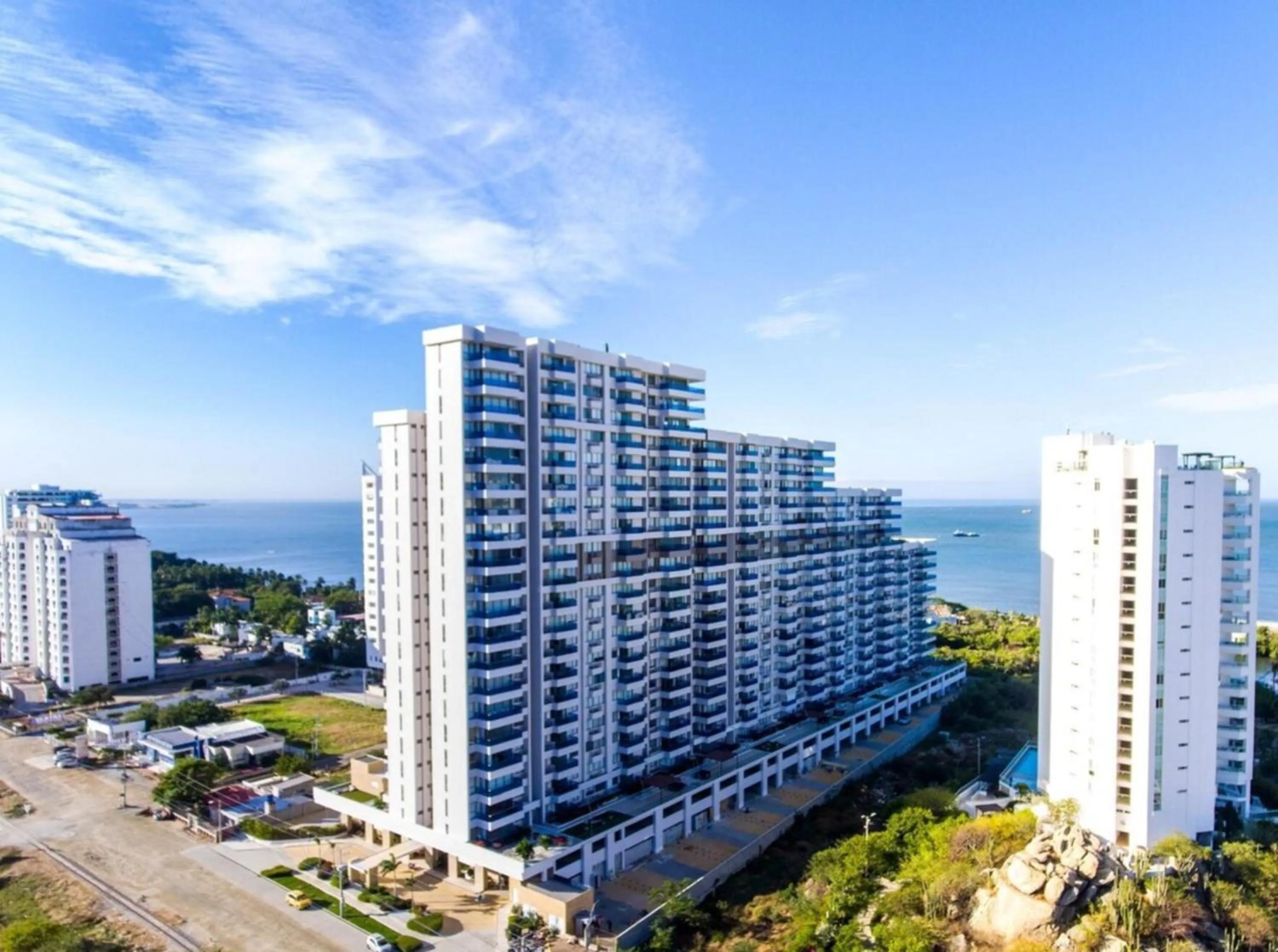 Property building in Apartasuites Samaria - Club de Playa