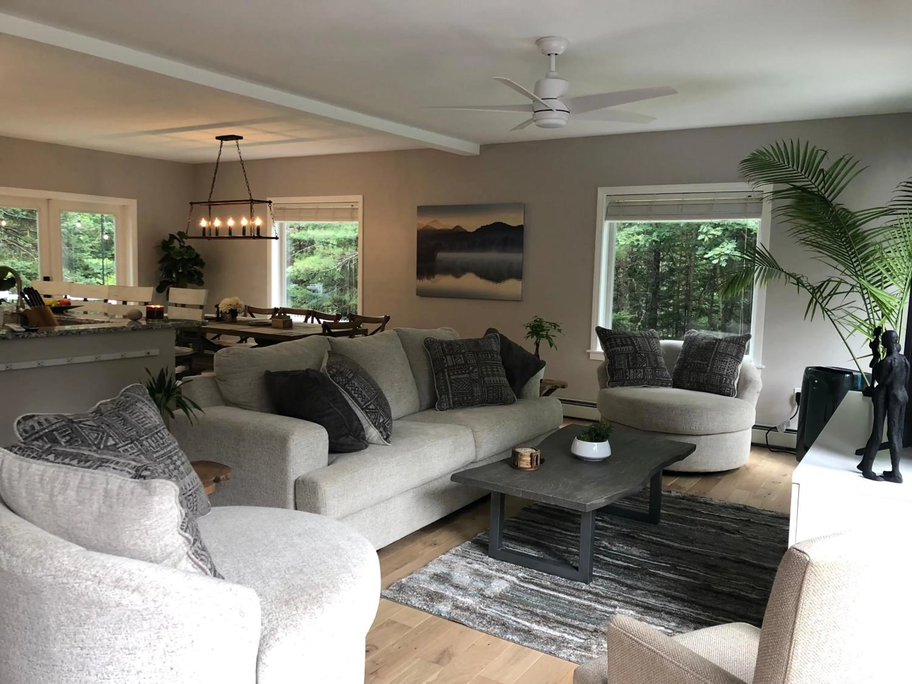 Living room in The Mighty Oaks Retreat,modern house Bar Harbor Acadia MDI