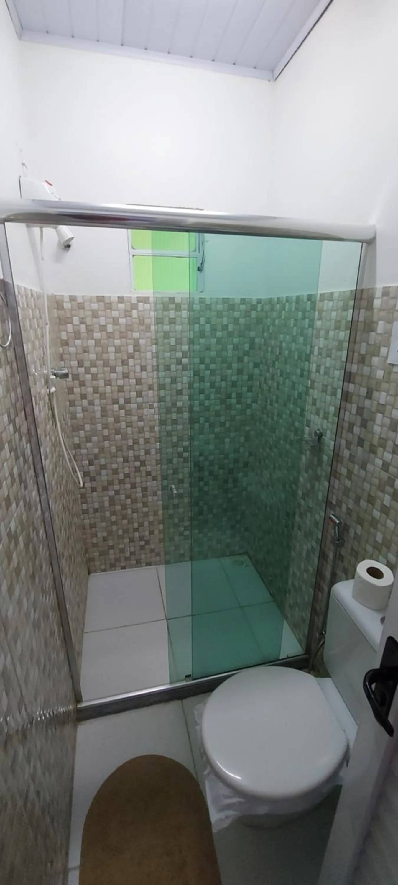 Shower in Hotel Colors Manaus
