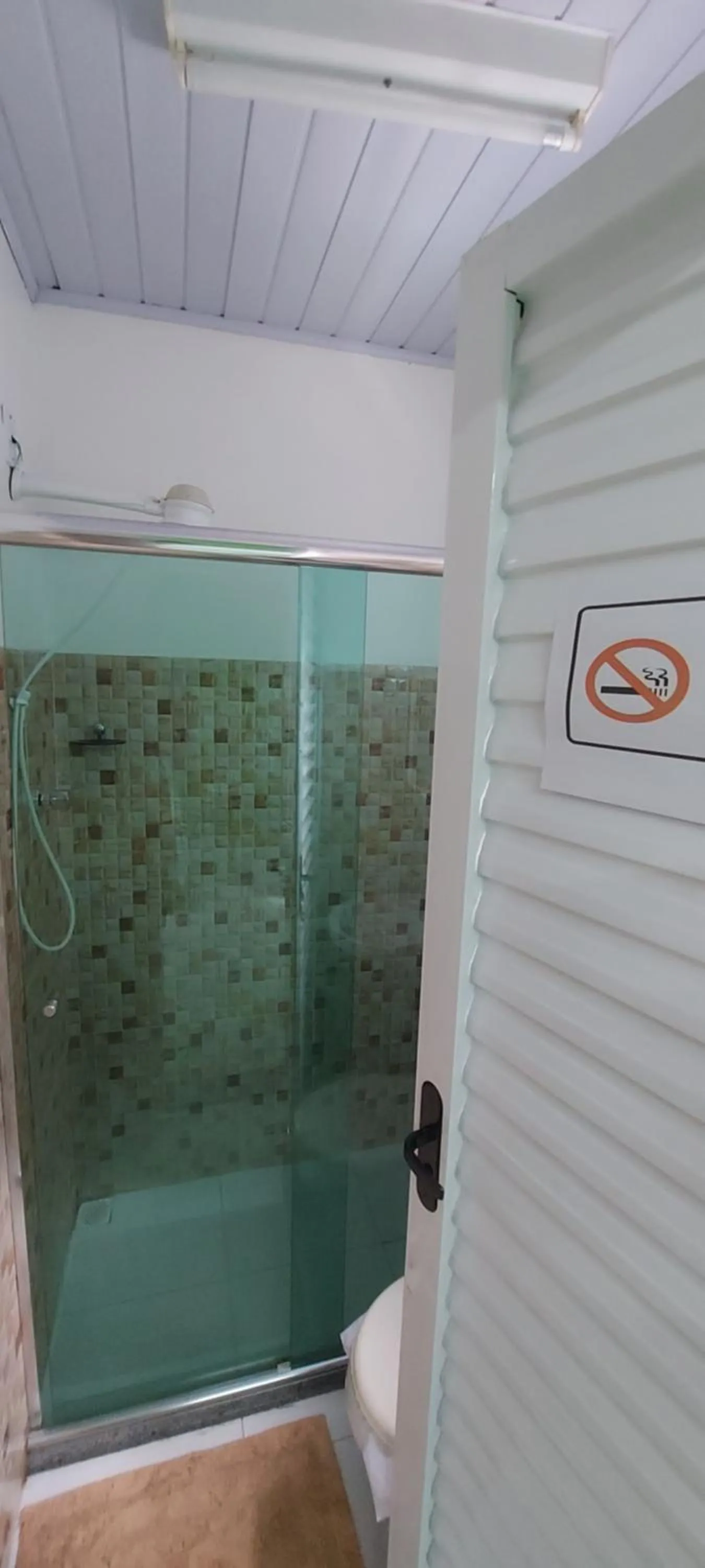 Shower in Hotel Colors Manaus