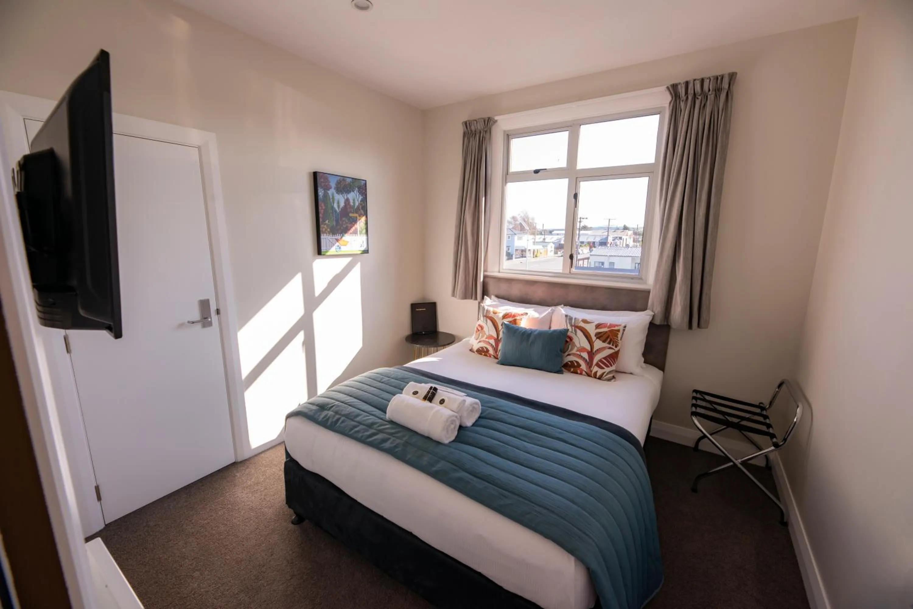 Bed in The Amberley Hotel