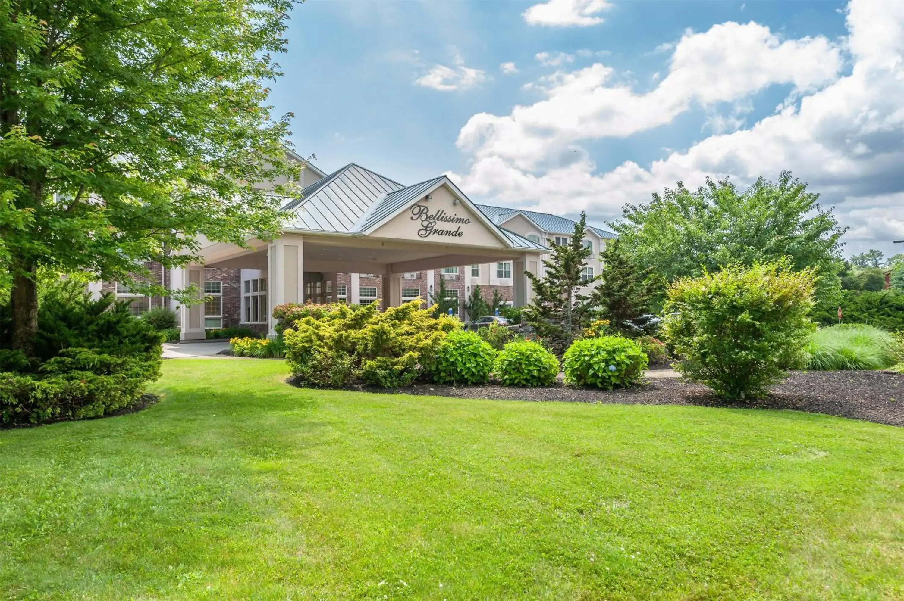 Bellissimo Hotel, Trademark by Wyndham Near Foxwoods Casino Bellissimo Hotel, Trademark by Wyndham Near Foxwoods Casino