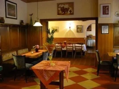 Hotel zur Post Garni