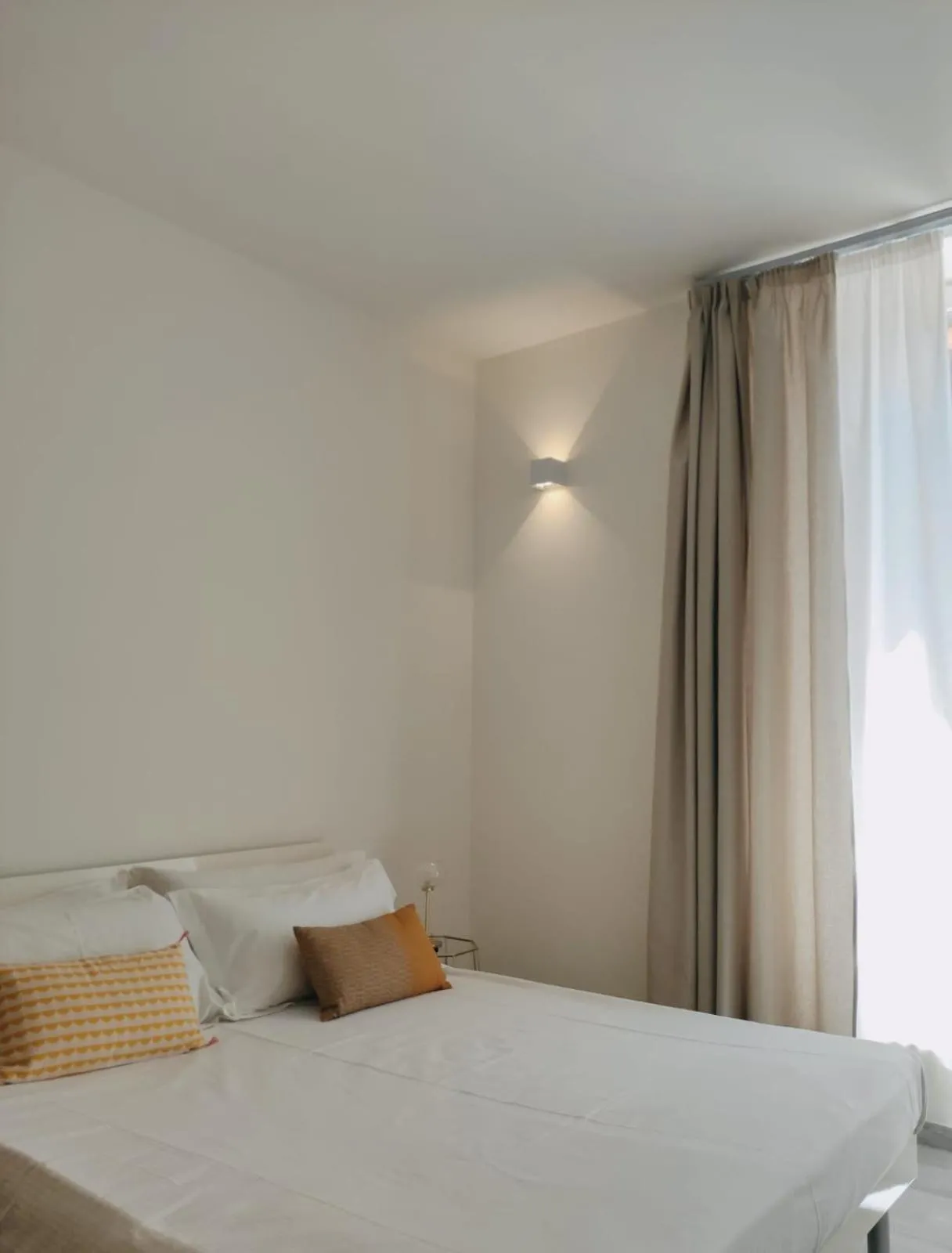 Hello world- Guest House