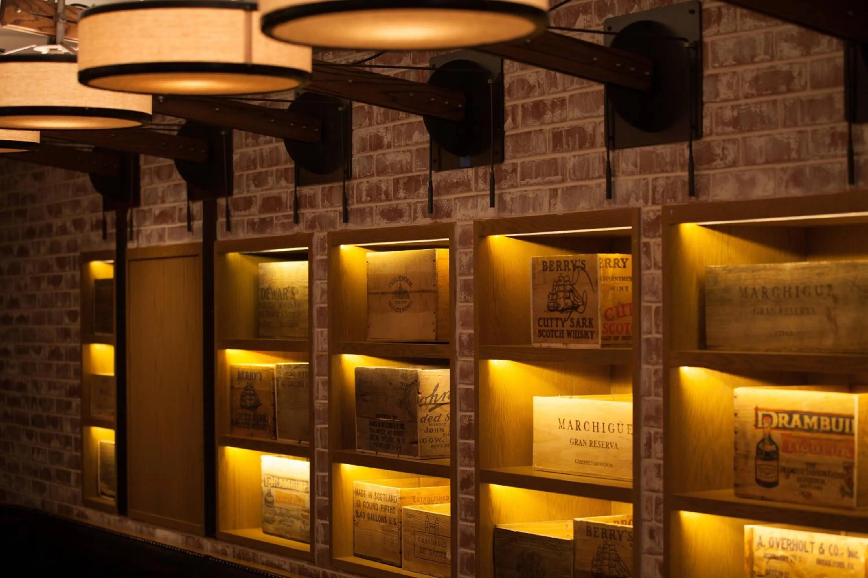 Lounge or bar in The Mayflower Hotel, Autograph Collection