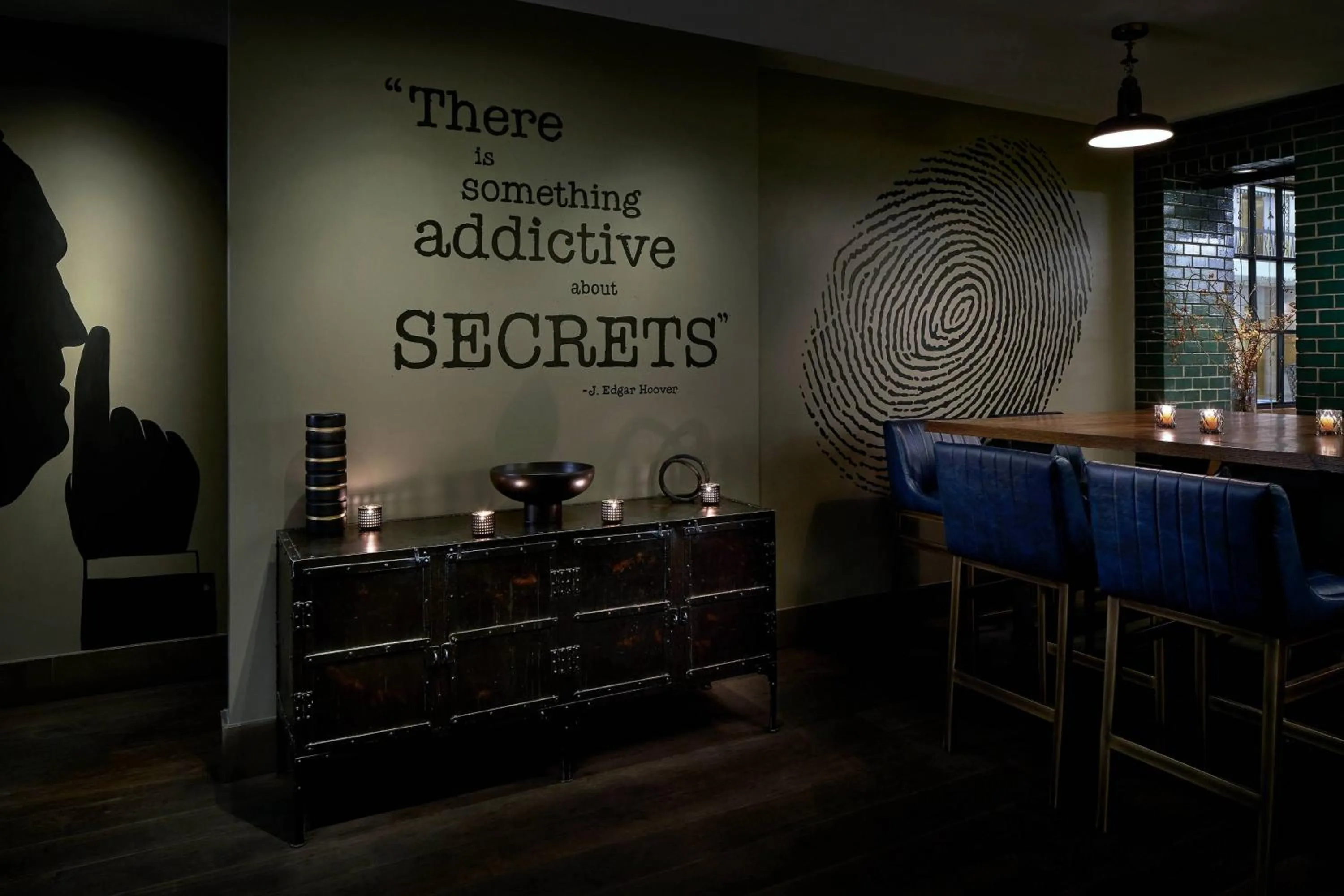 Lounge or bar in The Mayflower Hotel, Autograph Collection