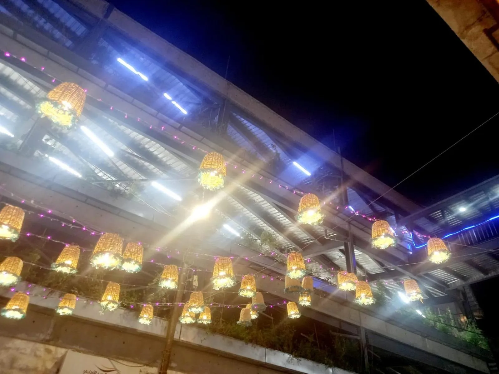 Property building in Twins Downtown Hotel