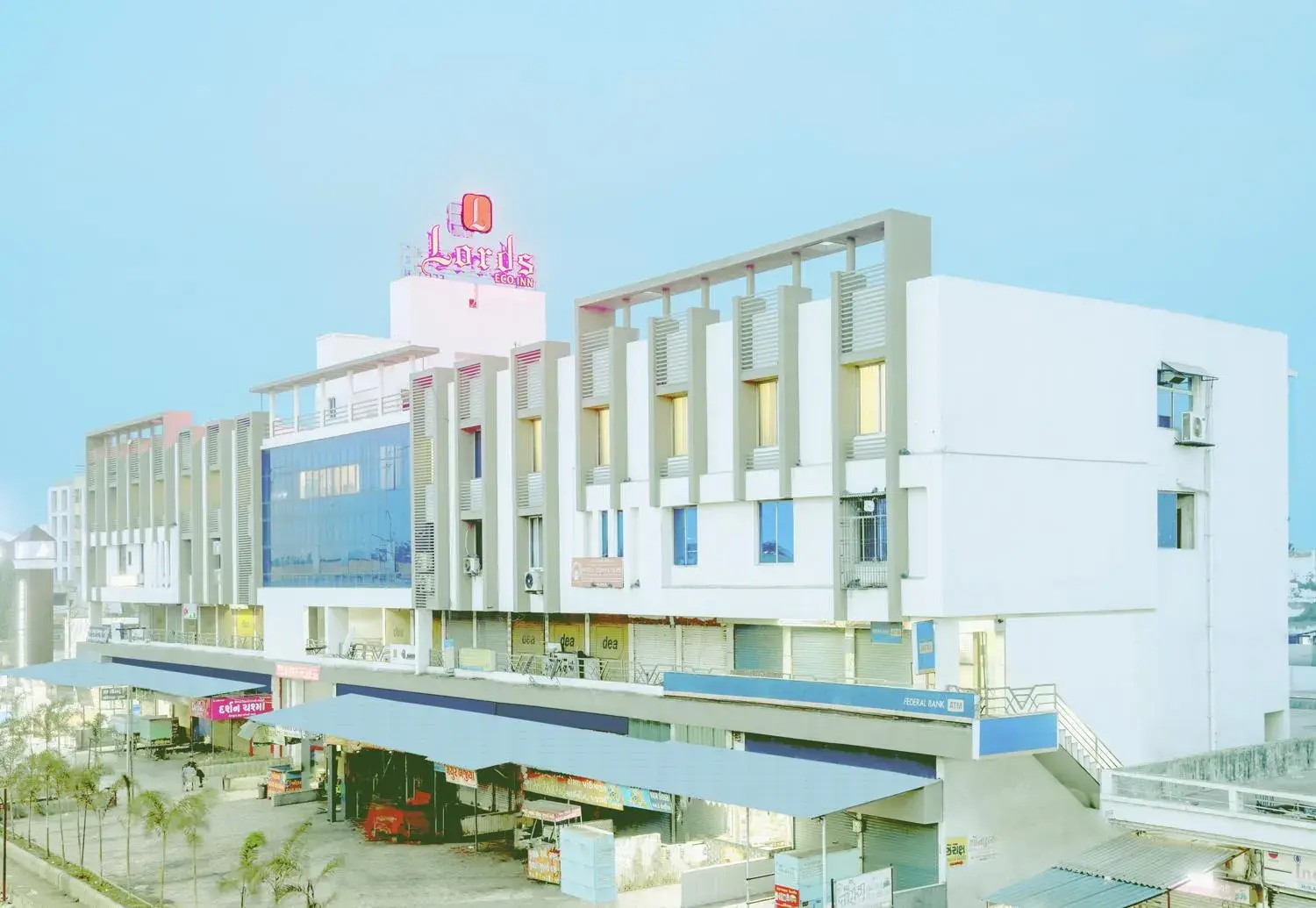 Property building in Lords Eco Inn Shapar Rajkot Property building in Lords Eco Inn Shapar Rajkot