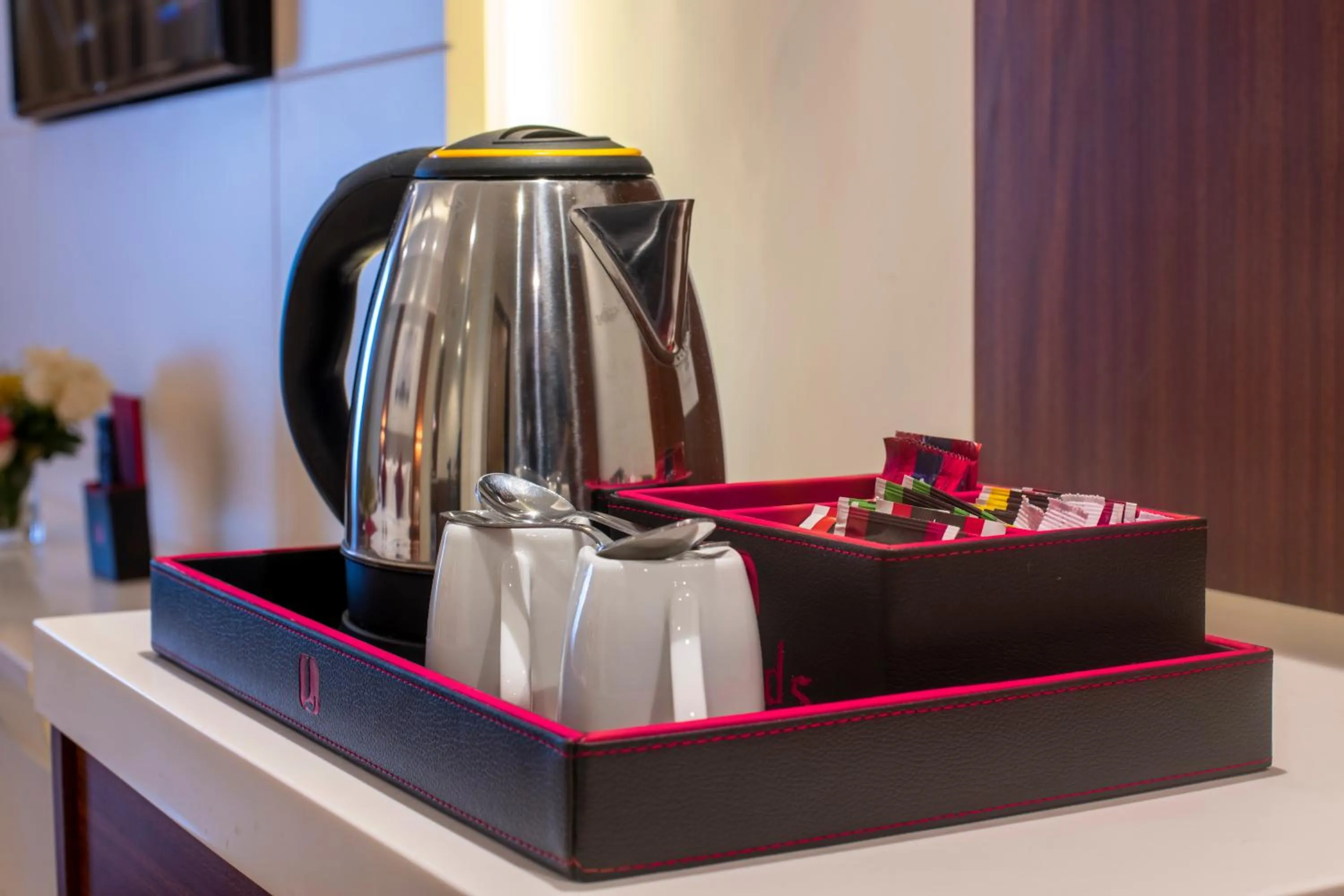 Coffee/tea facilities in Lords Eco Inn Shapar Rajkot