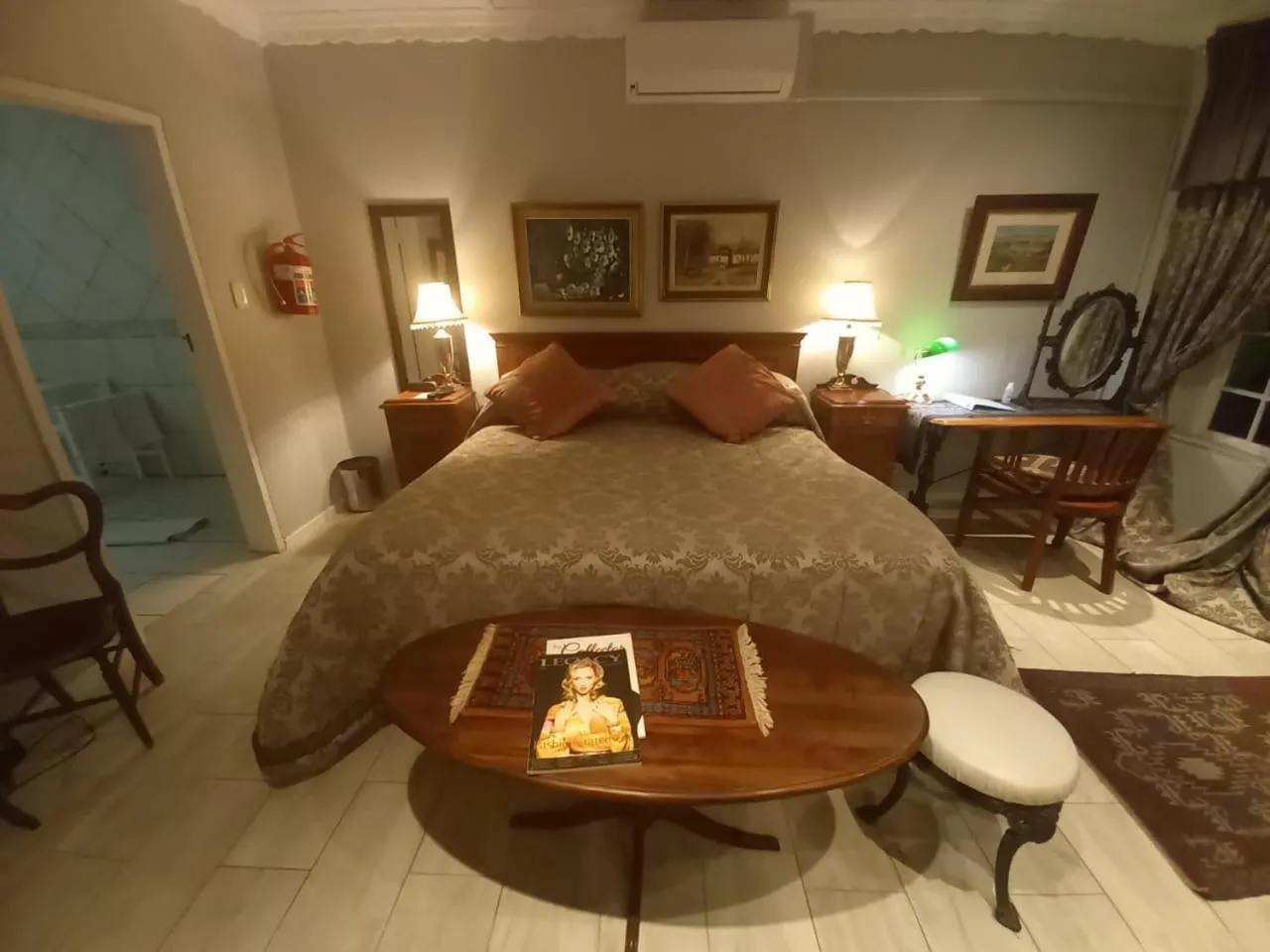 Bed in Michael-Angelo guest house