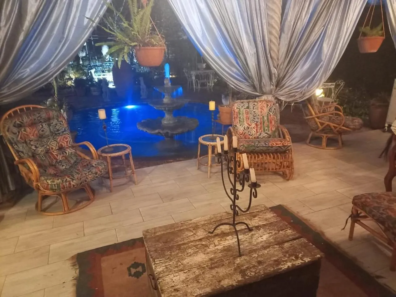 Swimming pool in Michael-Angelo guest house