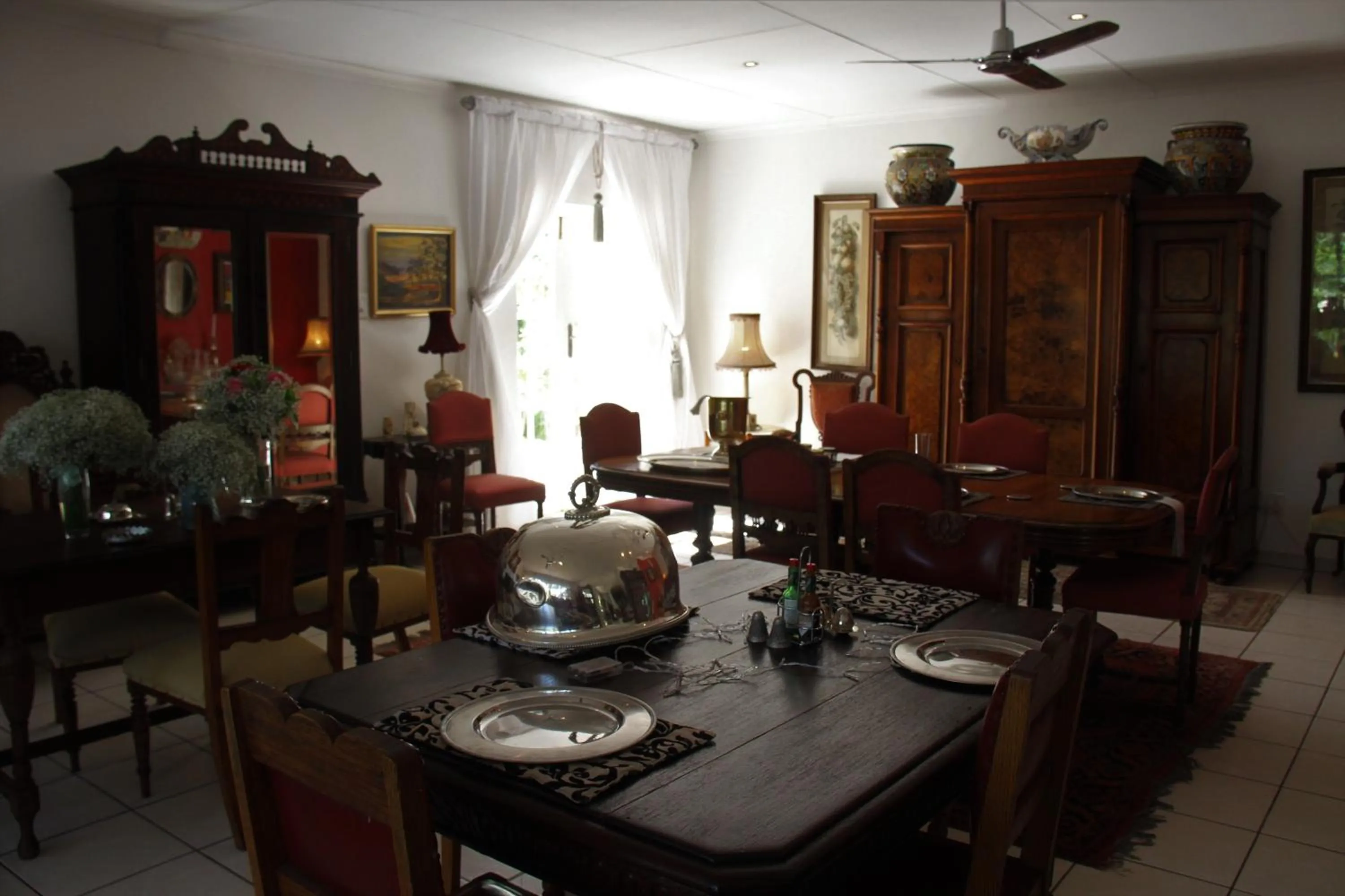 Dining area in Michael-Angelo guest house