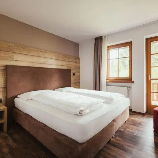 Bed in Hotel Leonhard