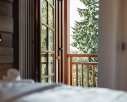 View (from property/room), Bed in Hotel Leonhard