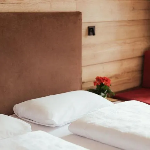 Bed in Hotel Leonhard