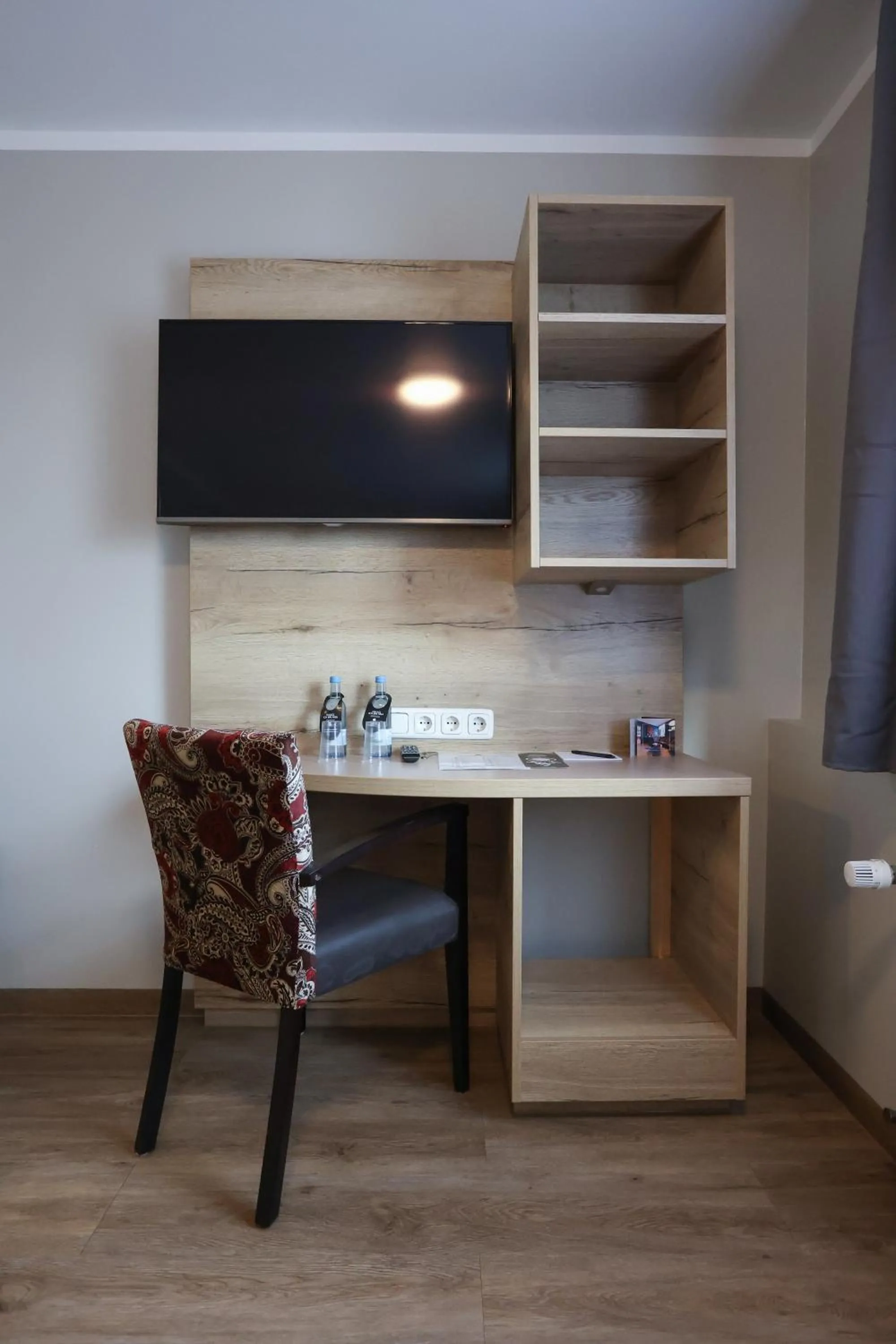 TV and multimedia in Arthotel ANA Flair