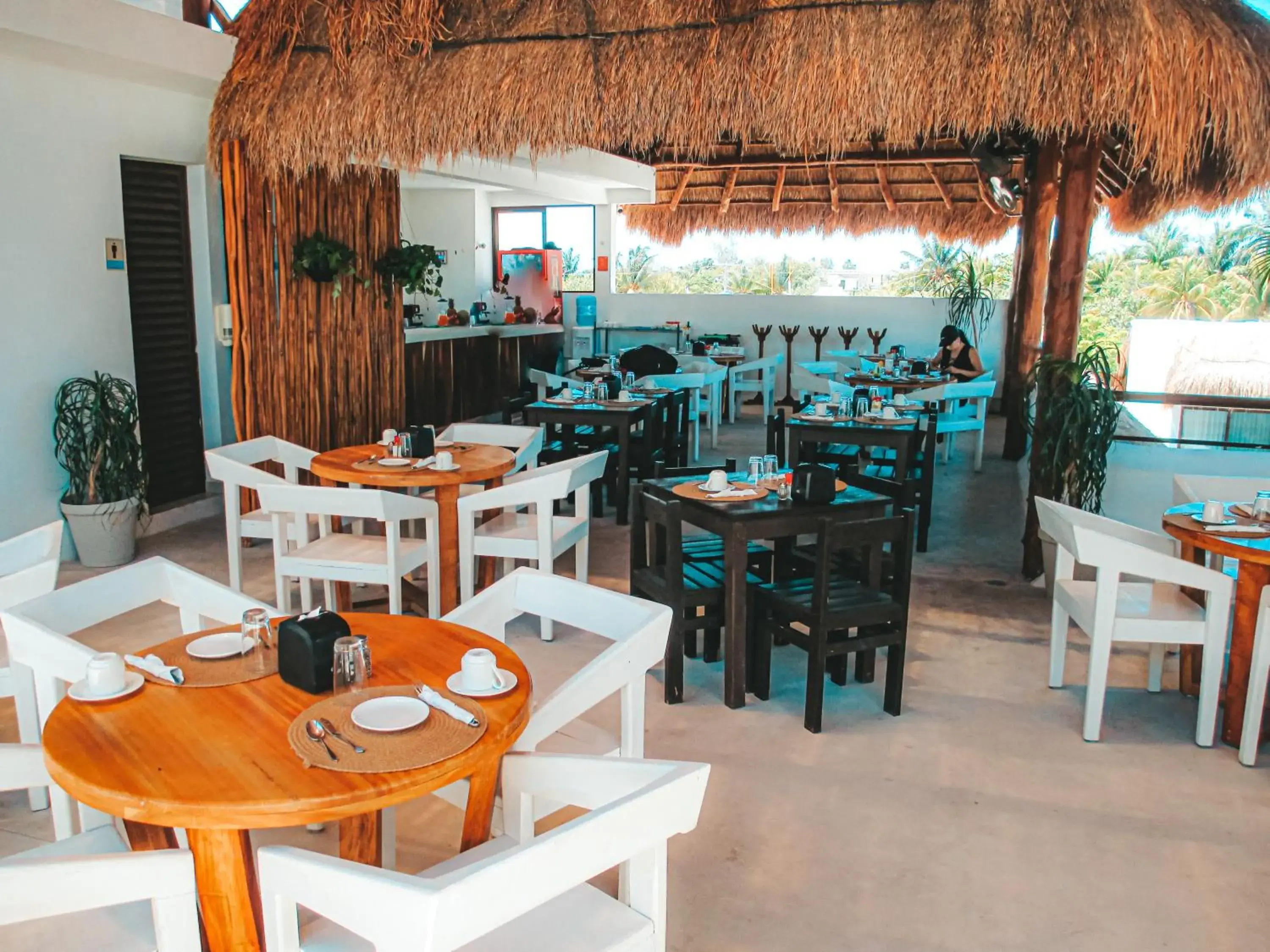 Restaurant/places to eat in Hotel Boutique Naj Casa Holbox Restaurant/places to eat in Hotel Boutique Naj Casa Holbox