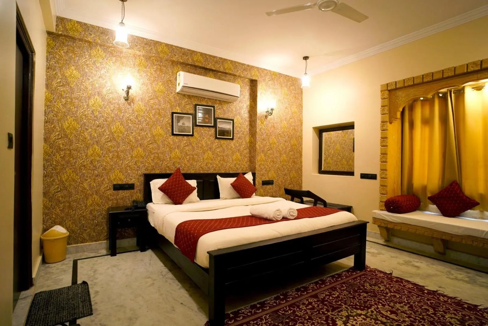 Bed in Hotel Vasshifa Palace