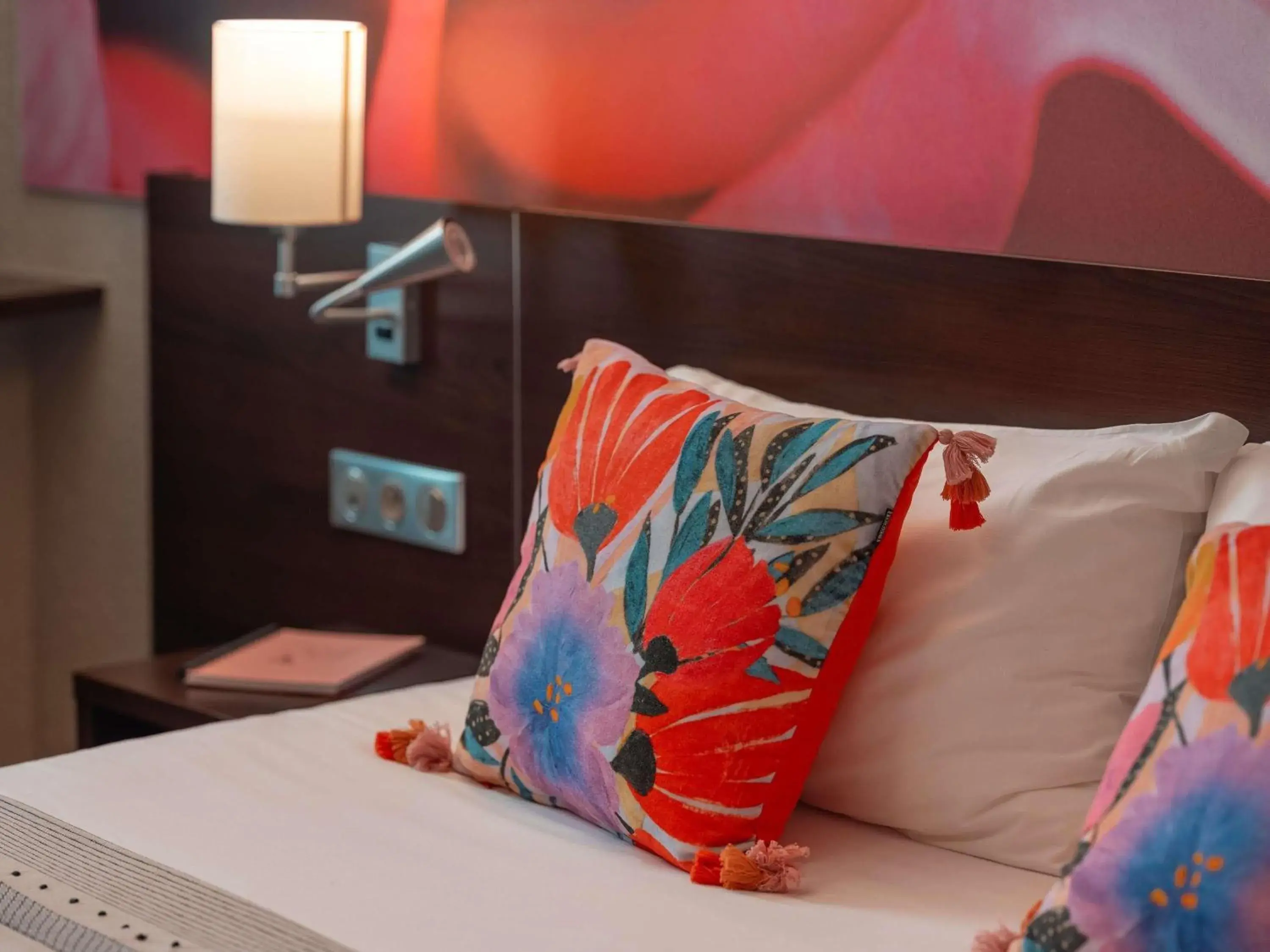 Property building, Bed in ibis Styles Fontenay Property building, Bed in ibis Styles Fontenay