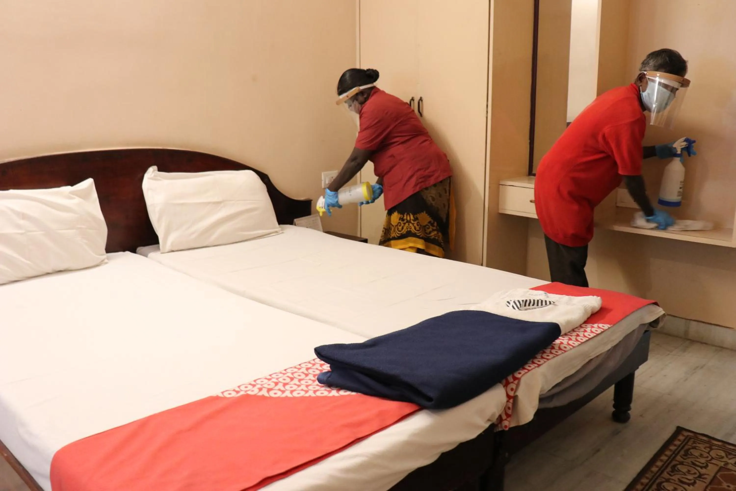 Staff in Hotel Pearls