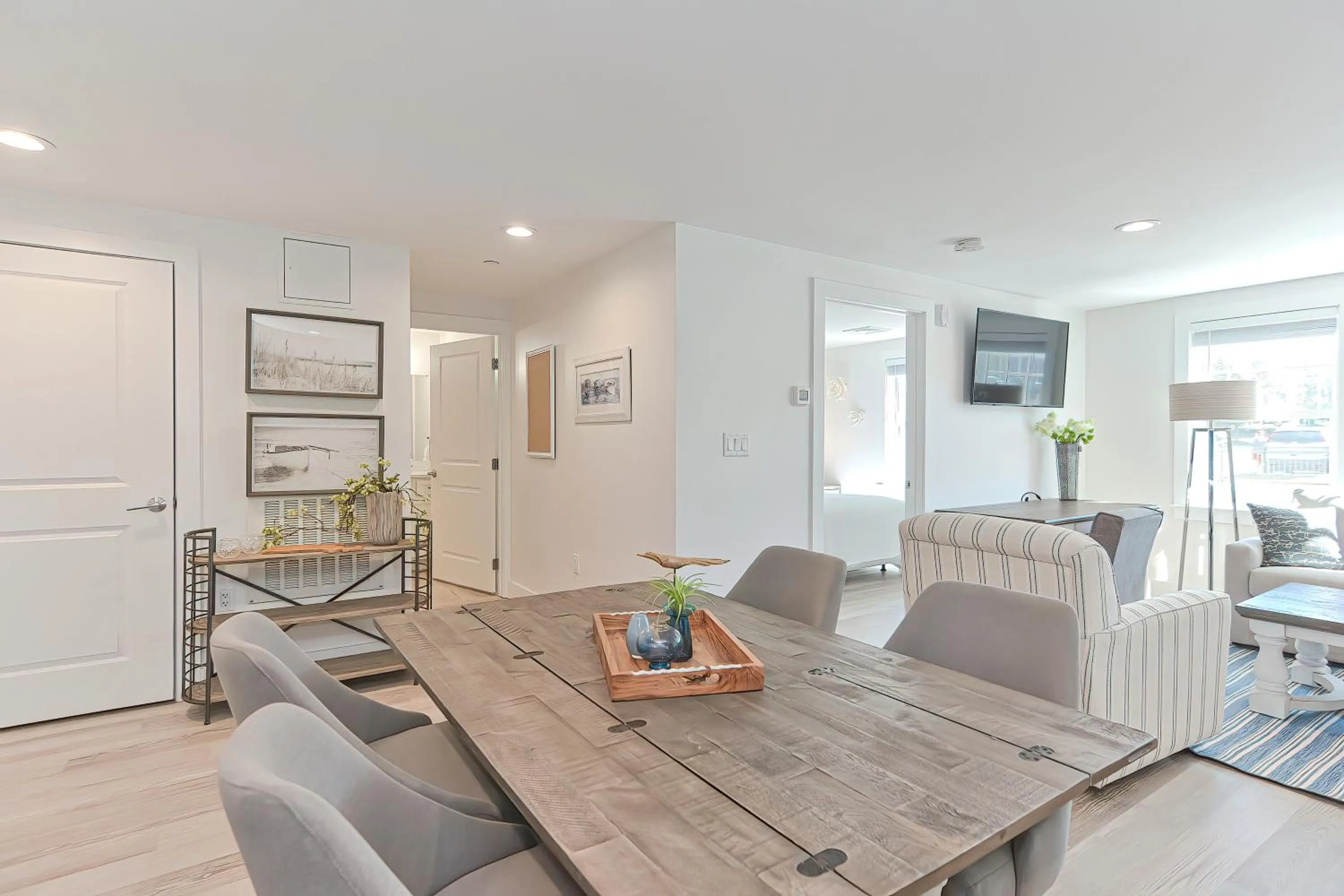 Harbourtown Suites on Plymouth Harbor