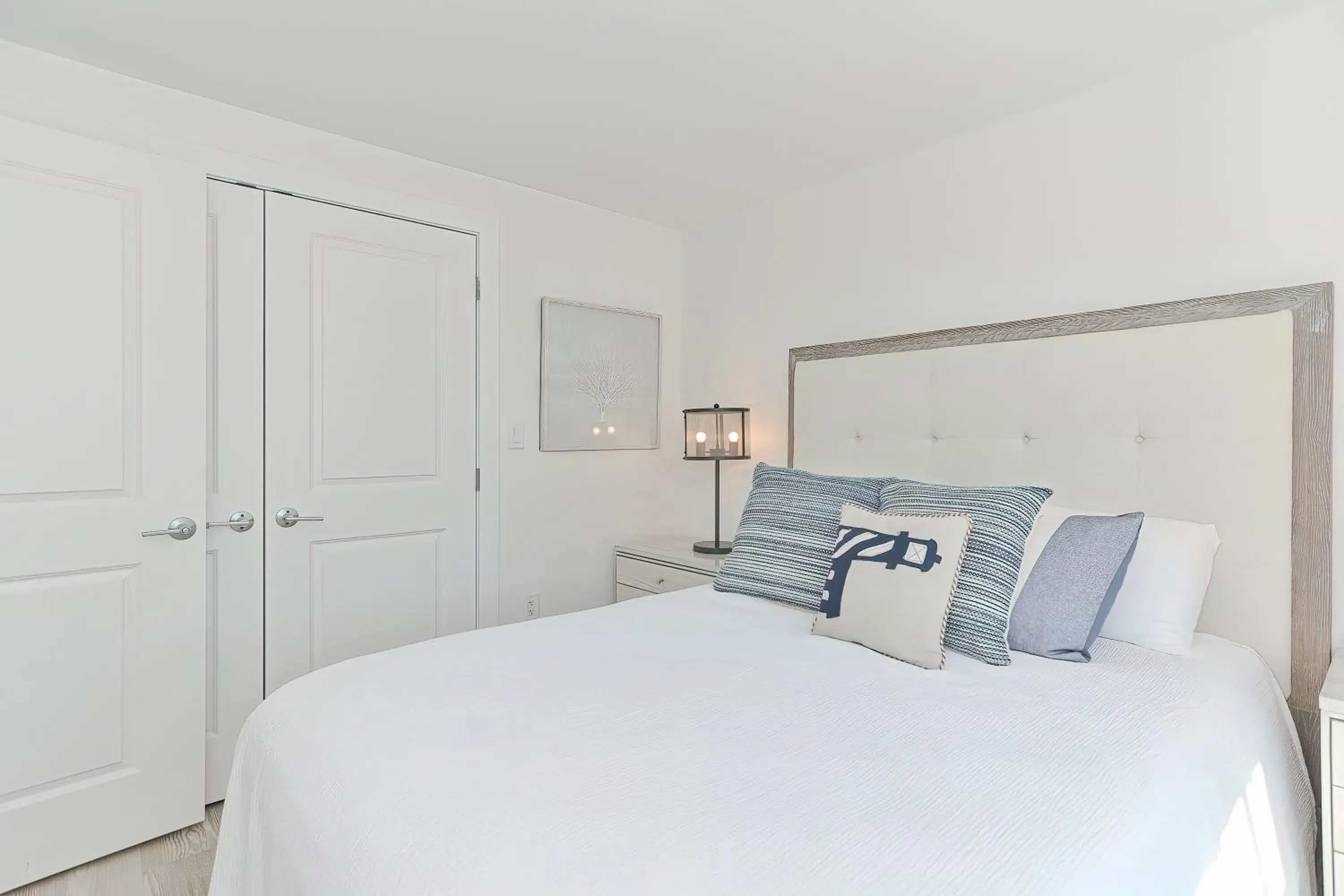 Harbourtown Suites on Plymouth Harbor Harbourtown Suites on Plymouth Harbor