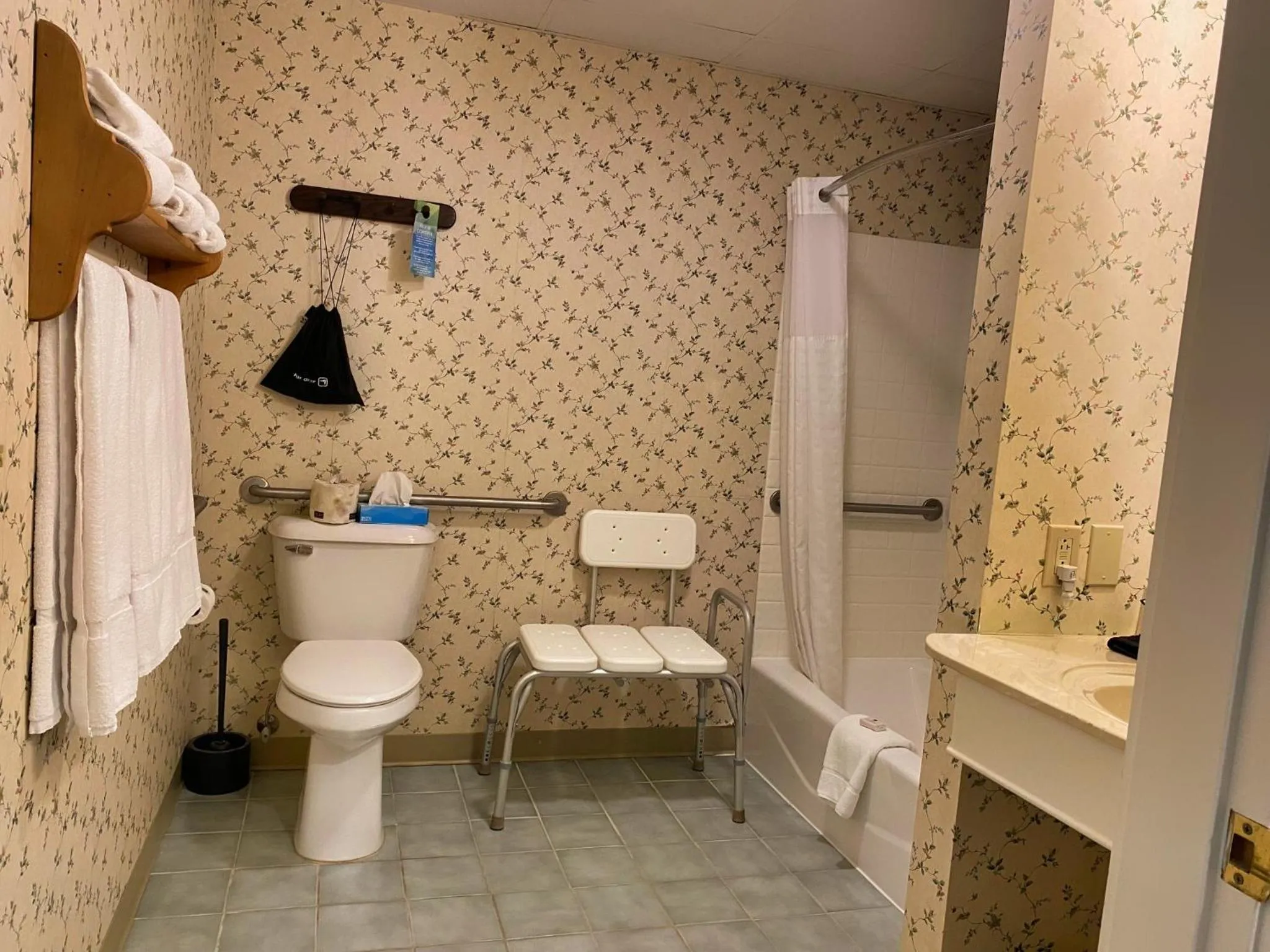 Bathroom in Country Inn at Camden Rockport