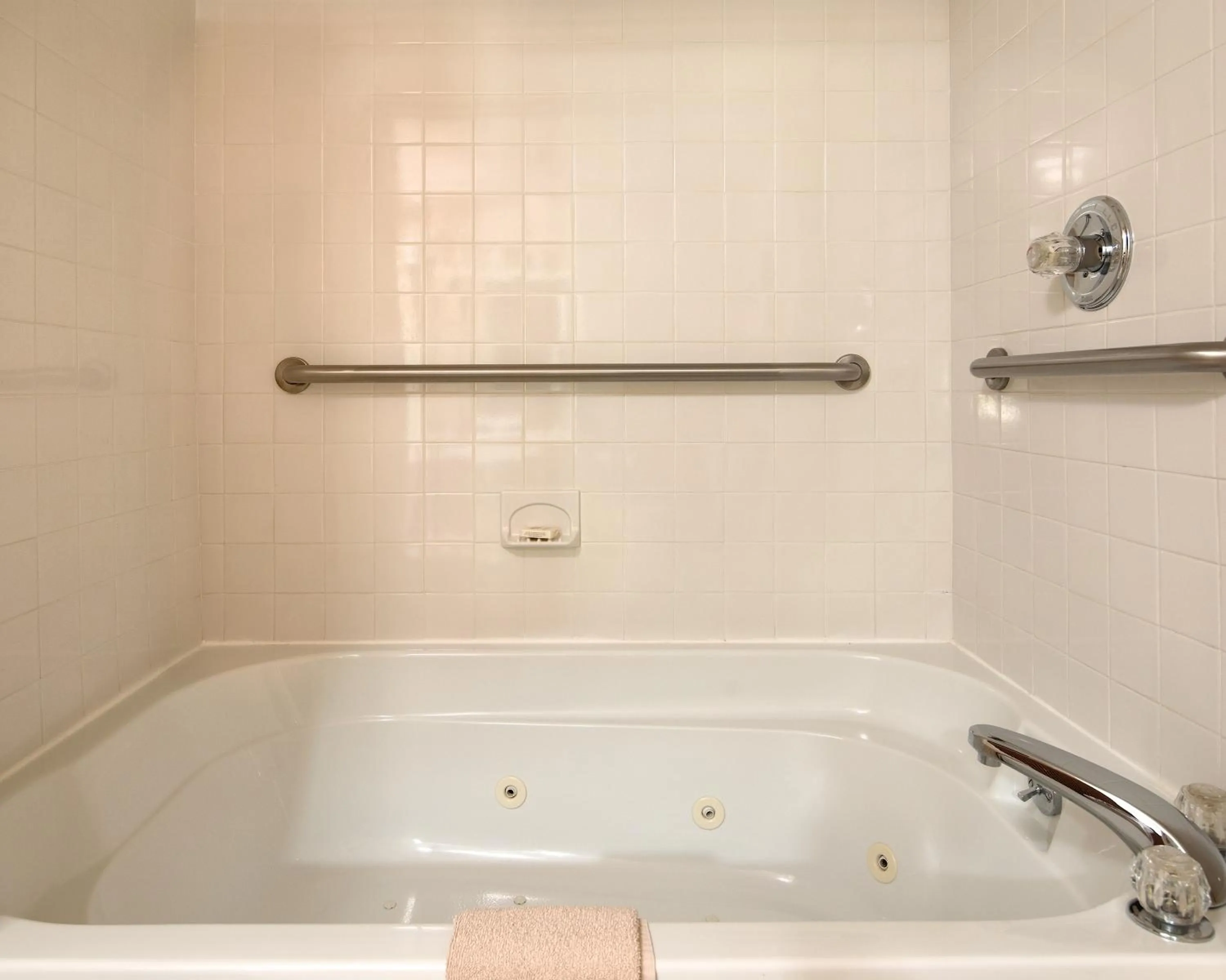 Bathroom in Country Inn at Camden Rockport