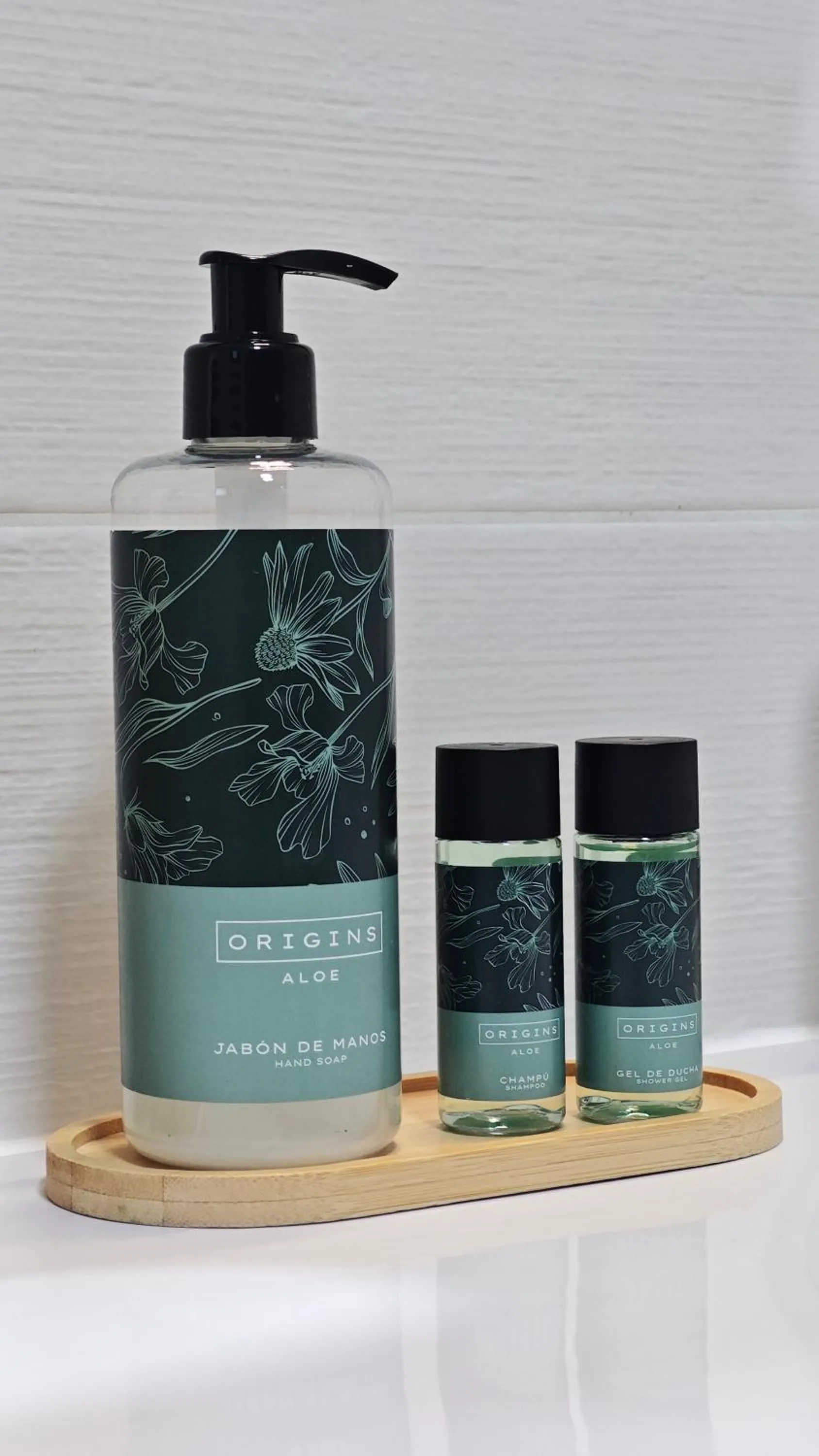 Bathroom in Can Costals Cerezo