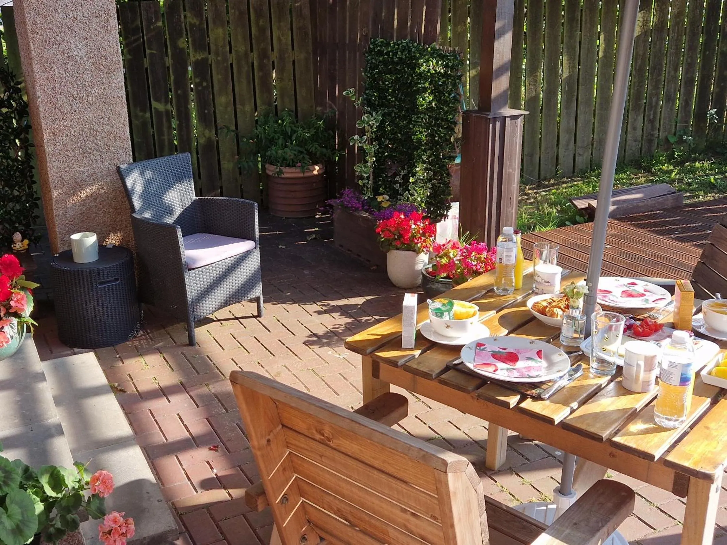 Garden view in Room on the River