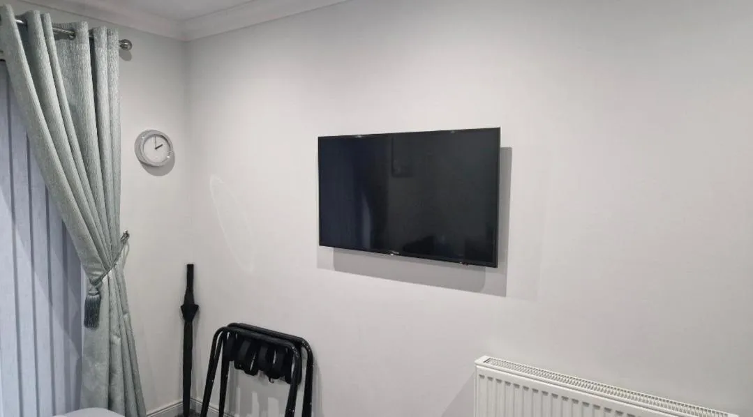 TV and multimedia in Room on the River