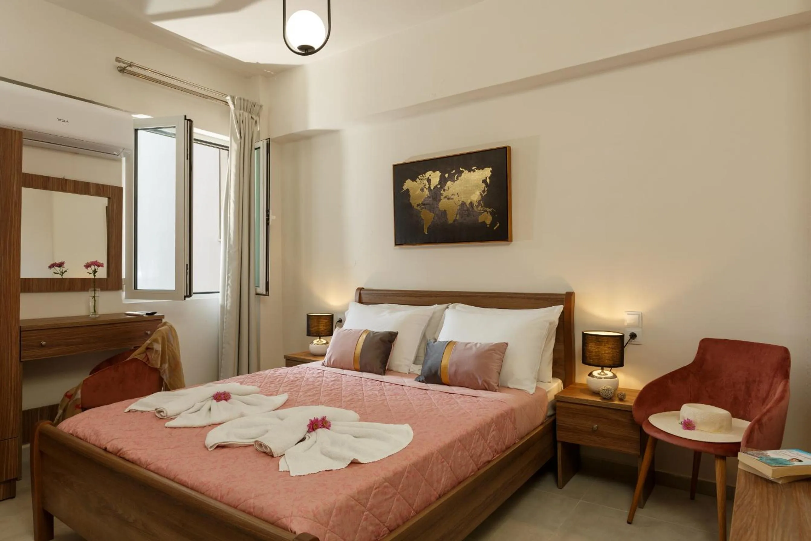 Bed in Asterion Luxury Studios Airport