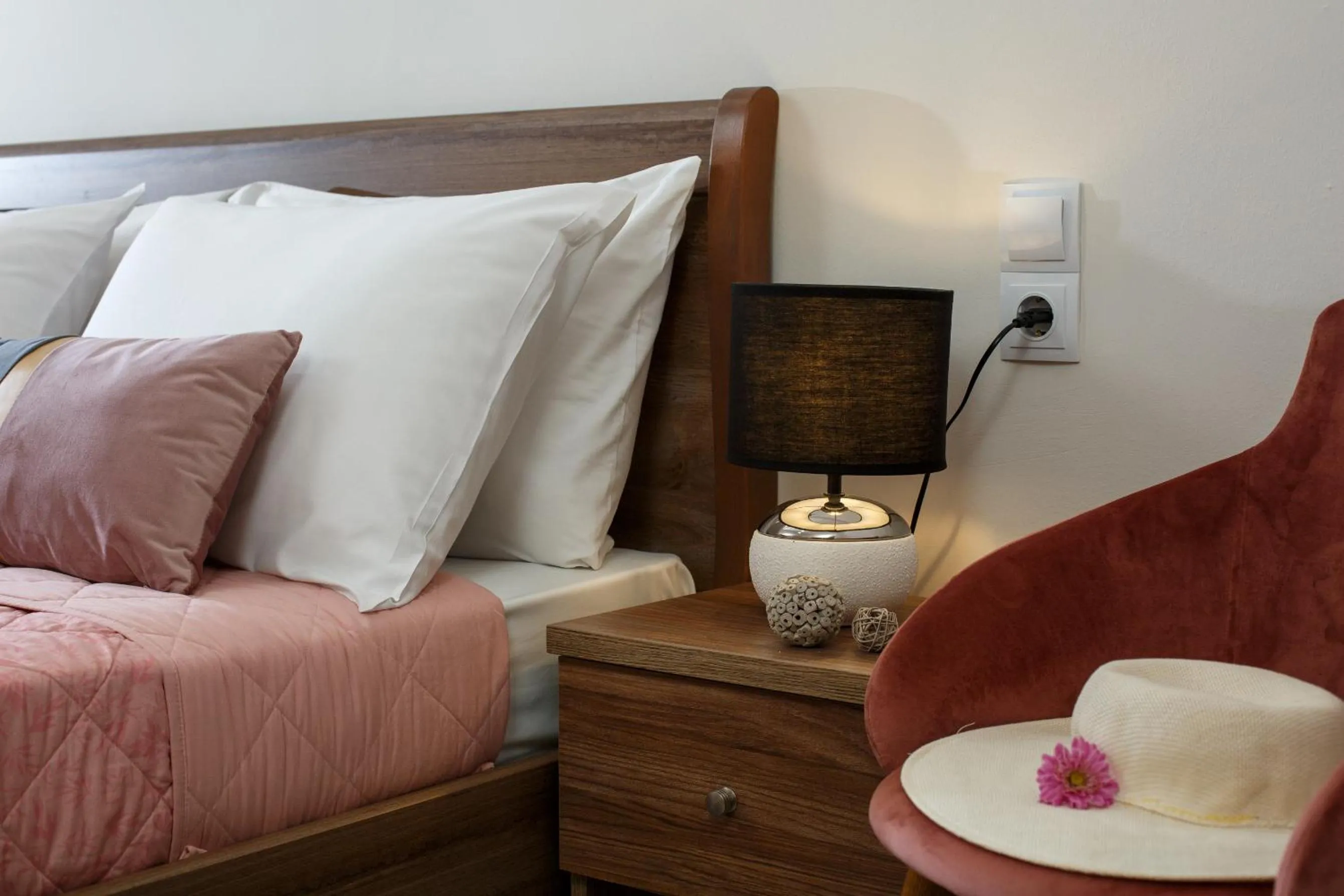 Bed in Asterion Luxury Studios Airport