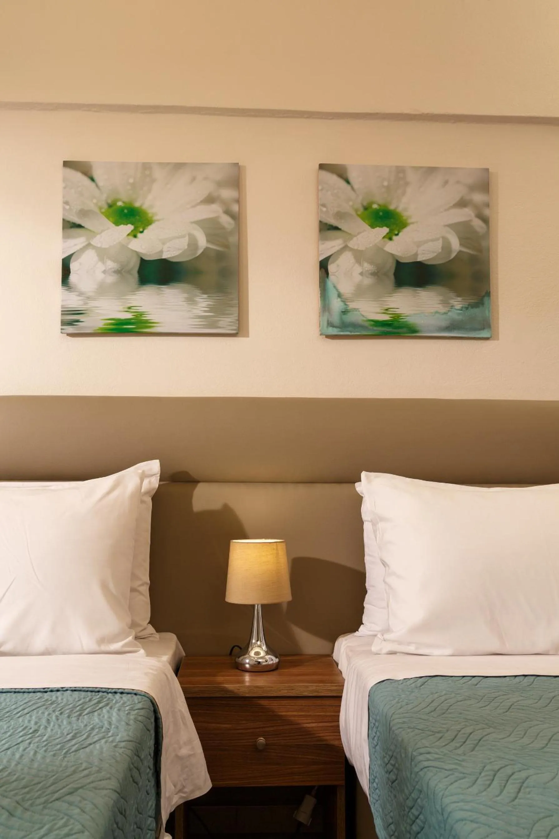 Bed in Asterion Luxury Studios Airport