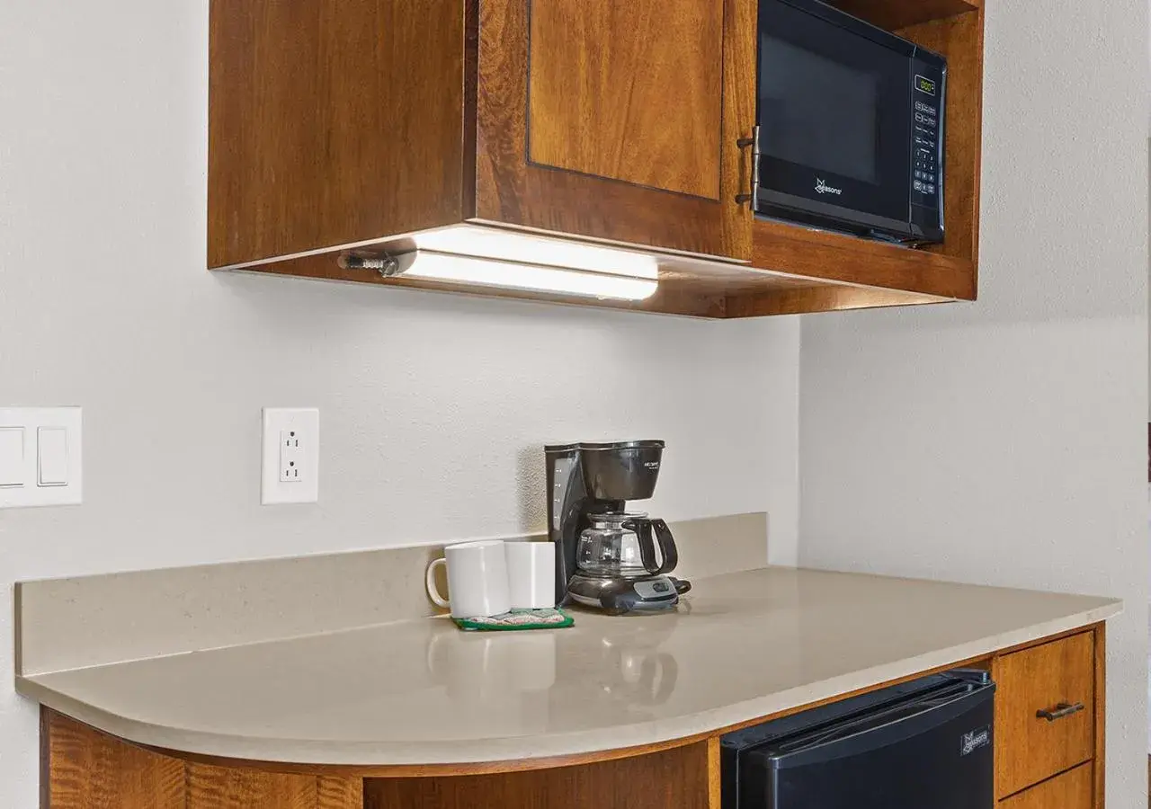 Castle Bamboo Waikīkī Hotel Castle Bamboo Waikīkī Hotel